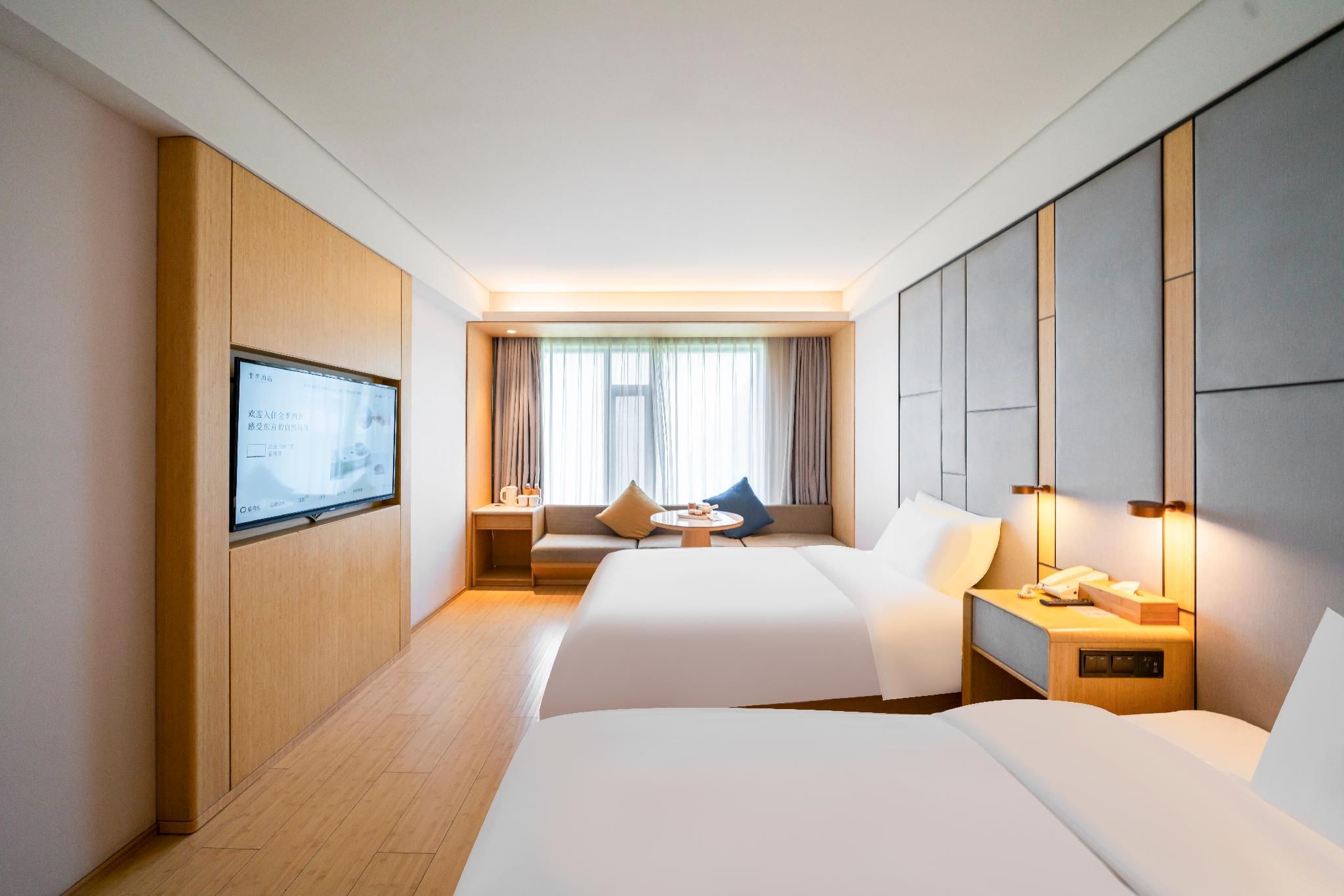 Twin Superior Room