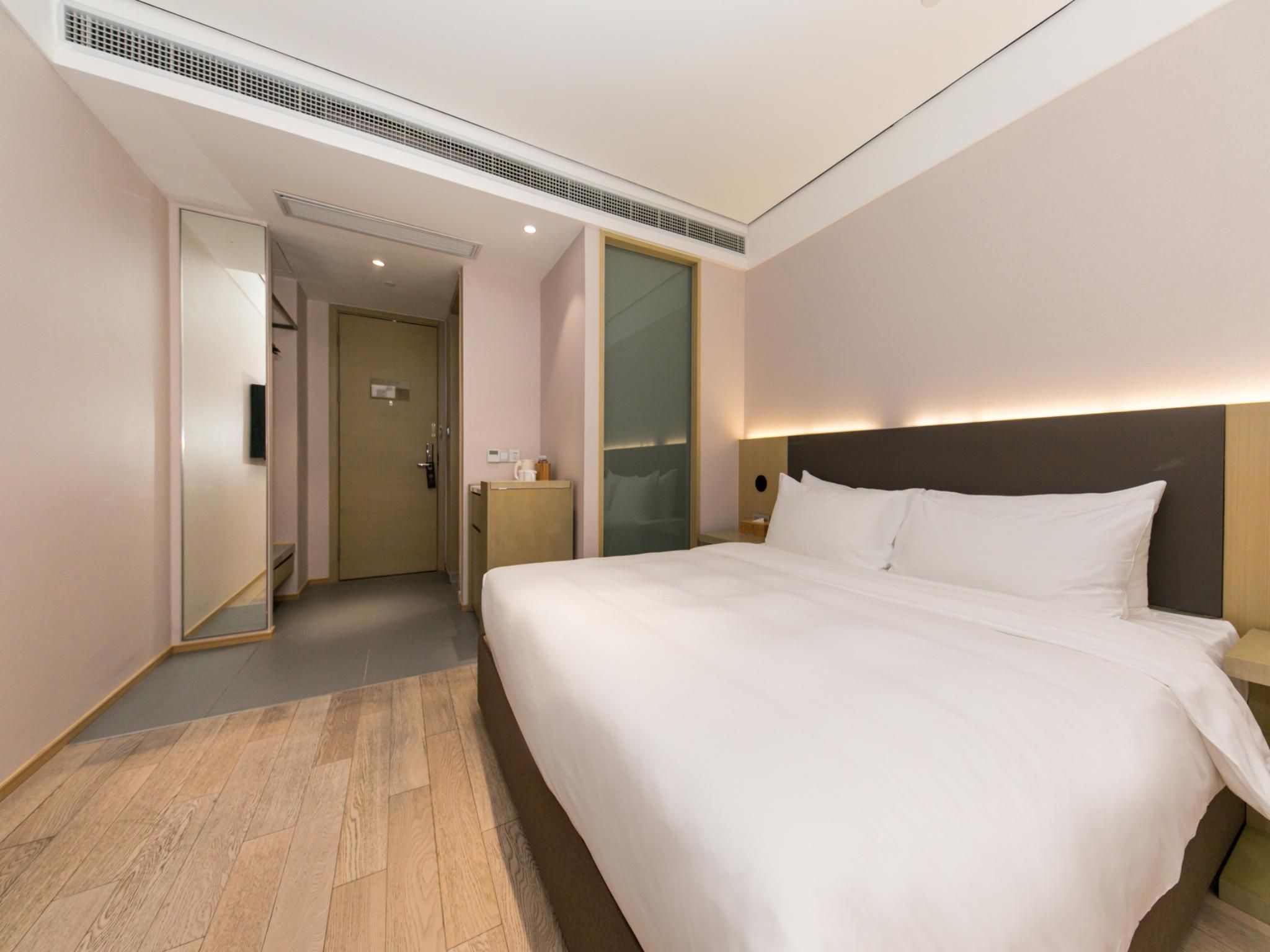 Huazhu - Superior Bed Room A