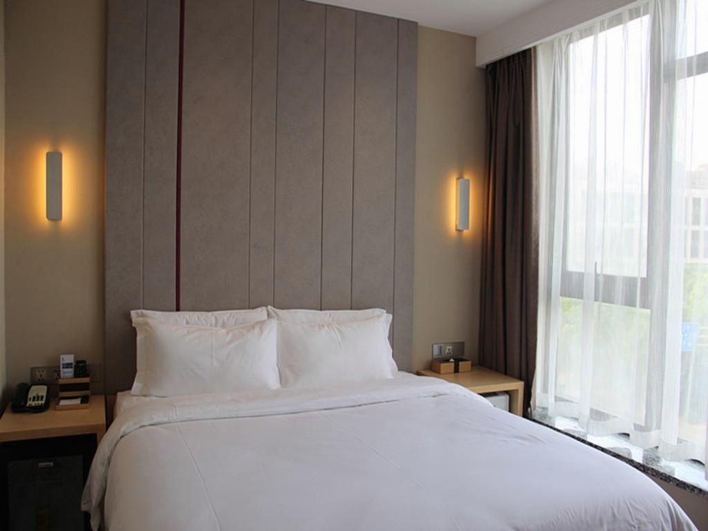 Business Double Room