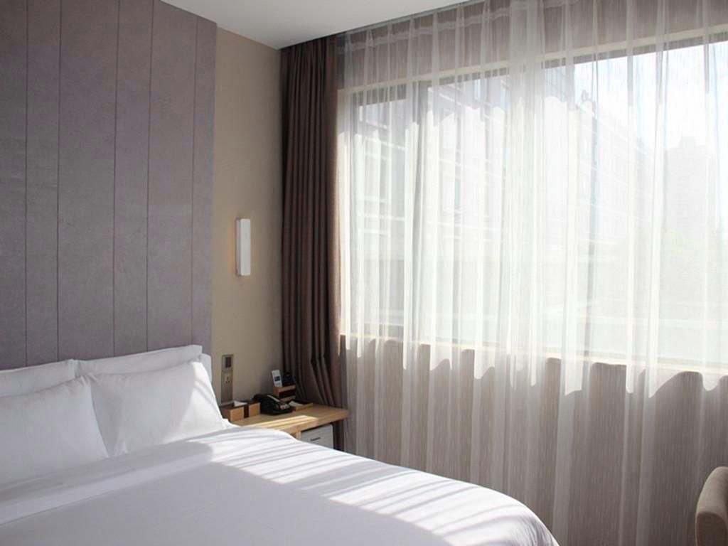 Business Double Room