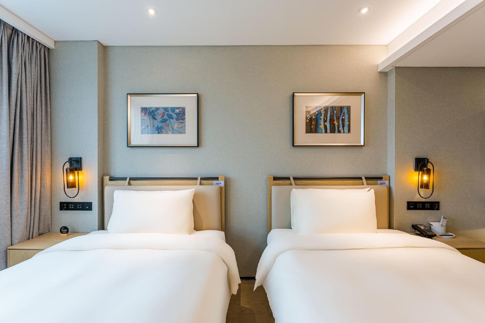 Atour - JIMU Twin Room