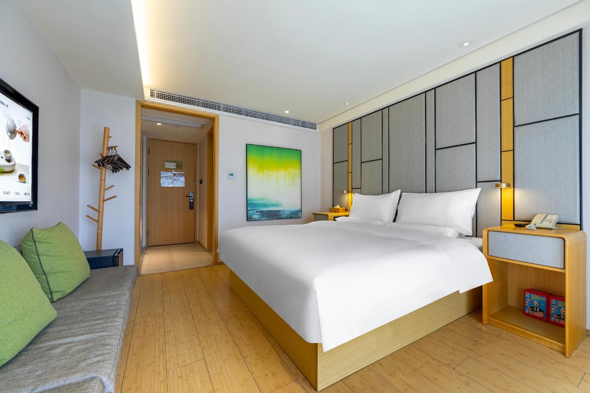 Business Queen Bed Room