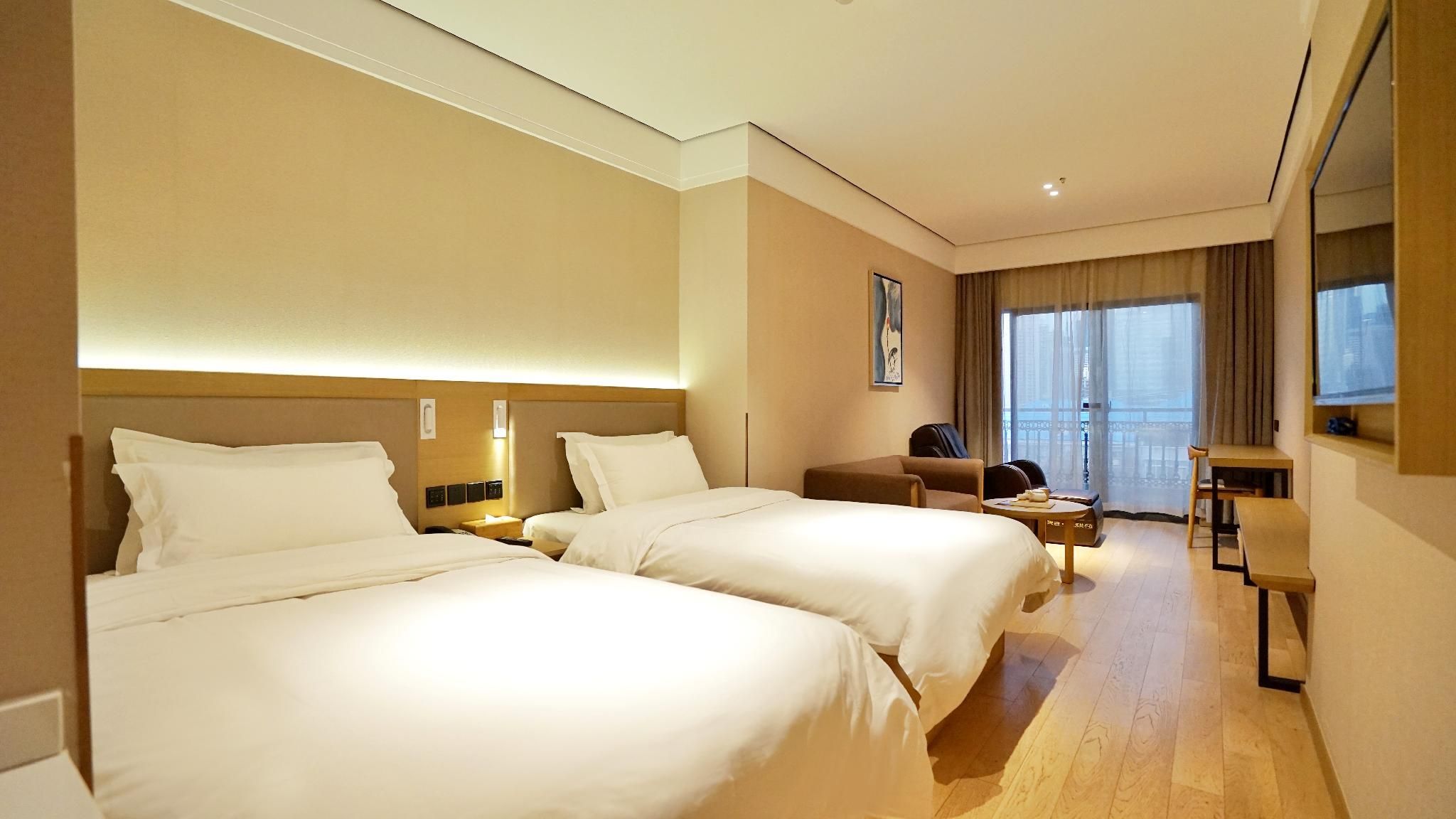 2 Bed Twin Superior Room