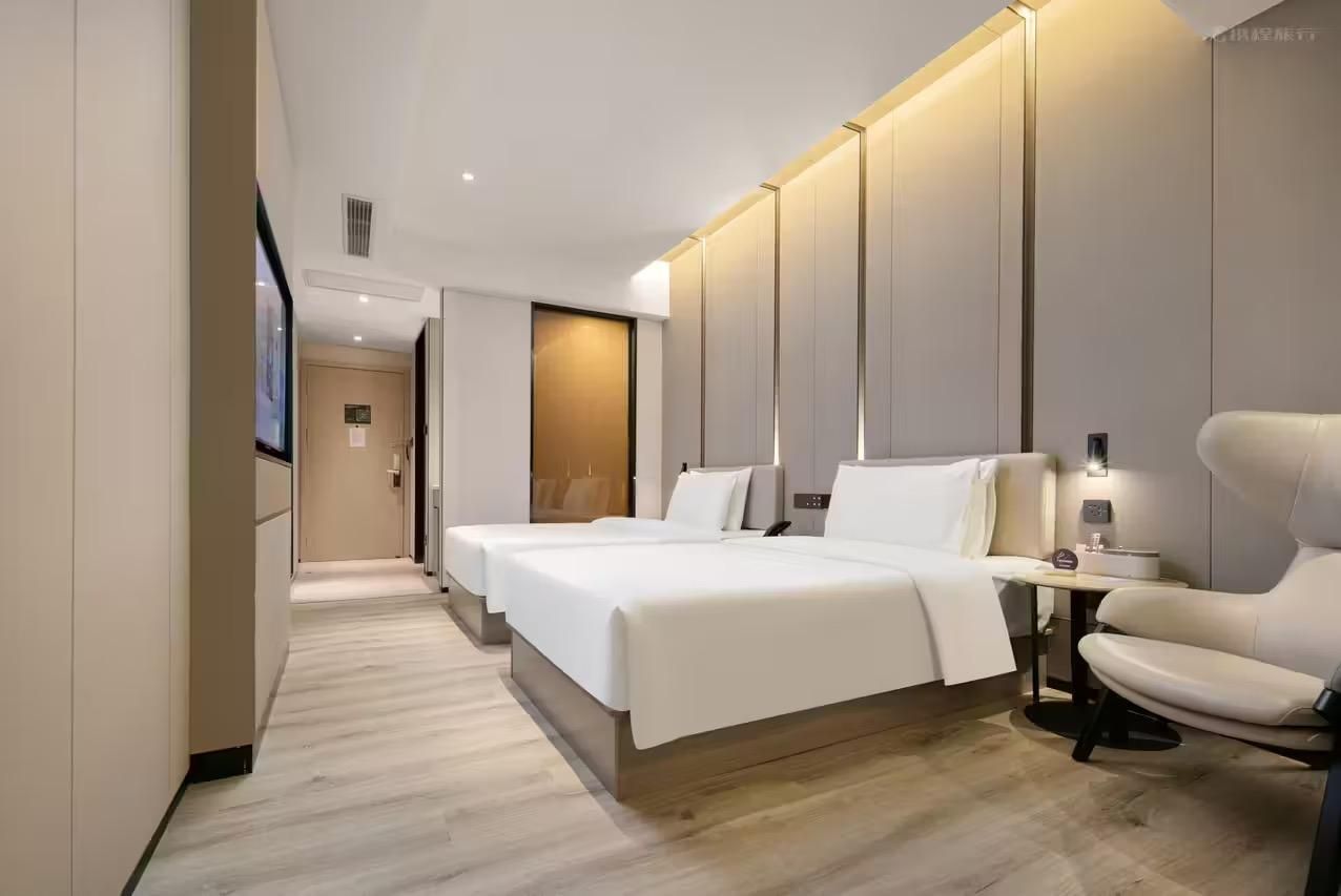 Atour - JIMU Twin Room with City View