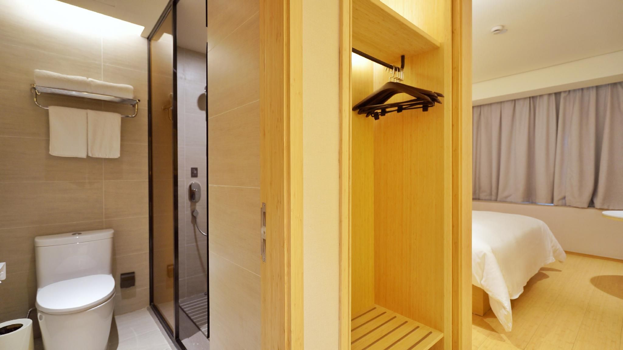Huazhu - Executive Suite