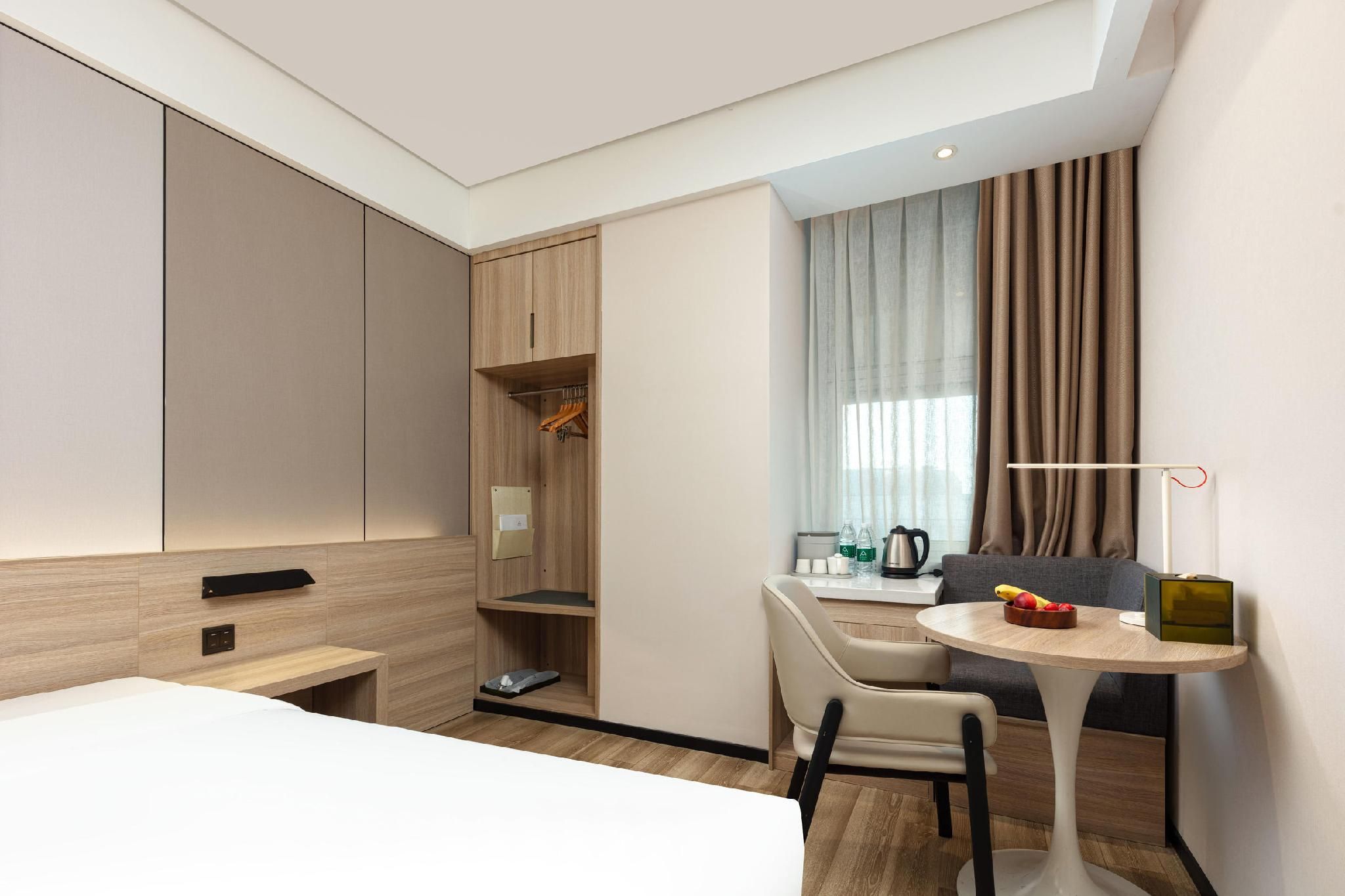 Atour Hotel Shanghai Hongqiao Korean Street Twin Superior 3