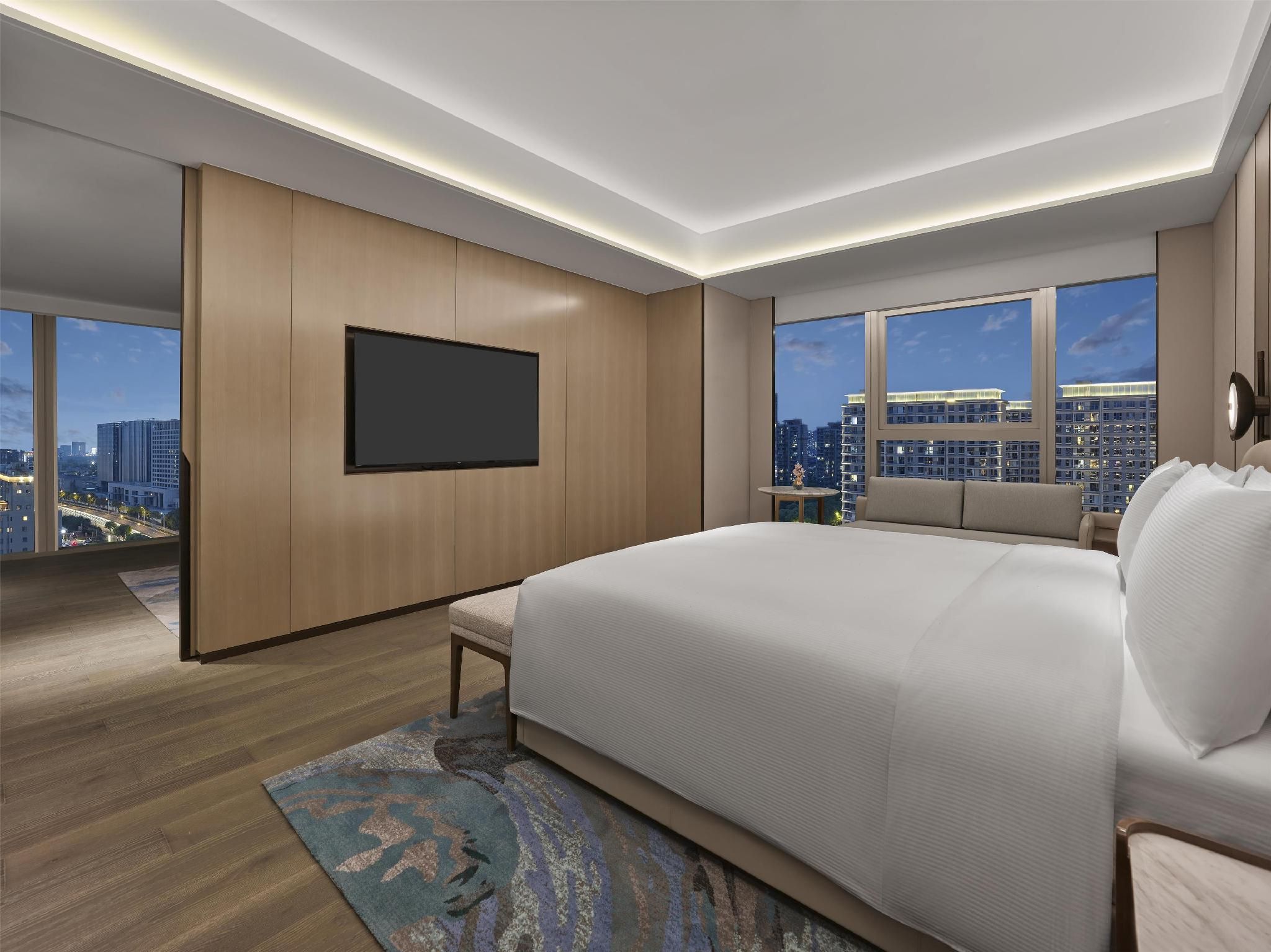 King Premium Suite