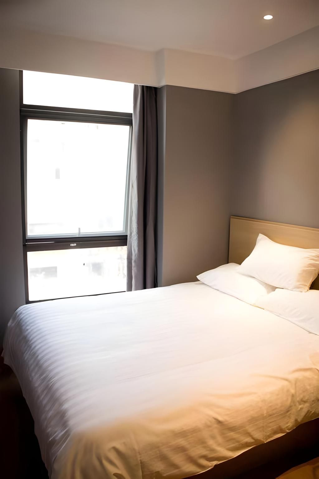 Huazhu - Superior BedRoom