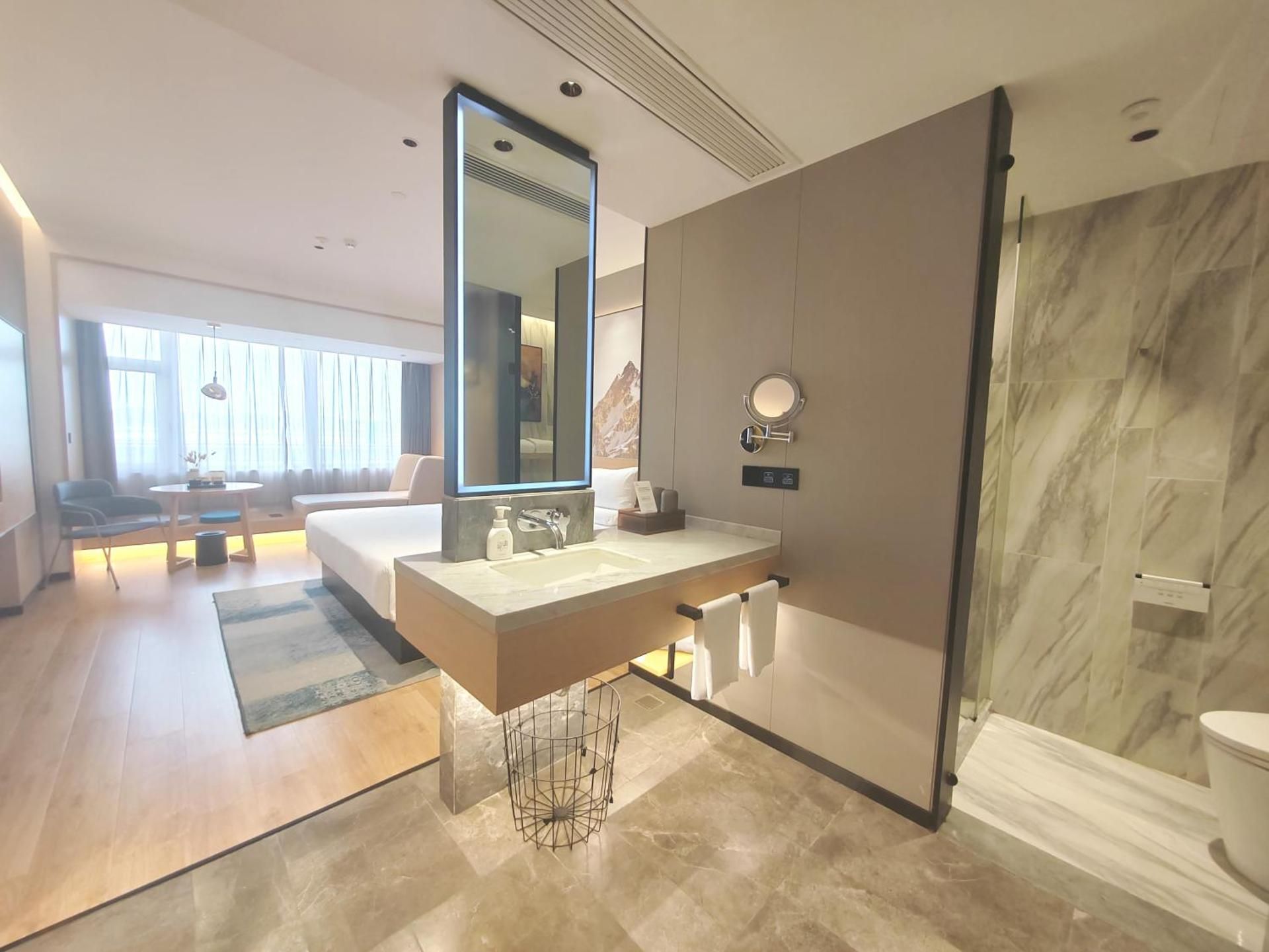 Superior Queen Room