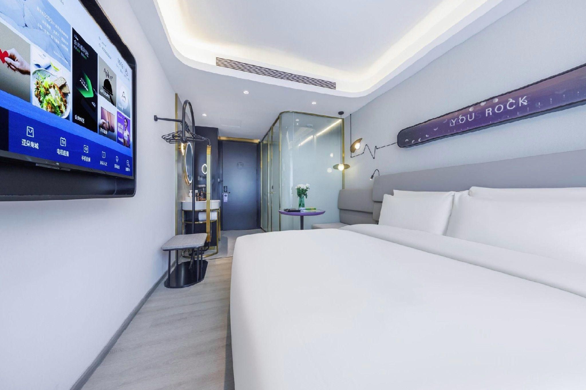 Light Double Room