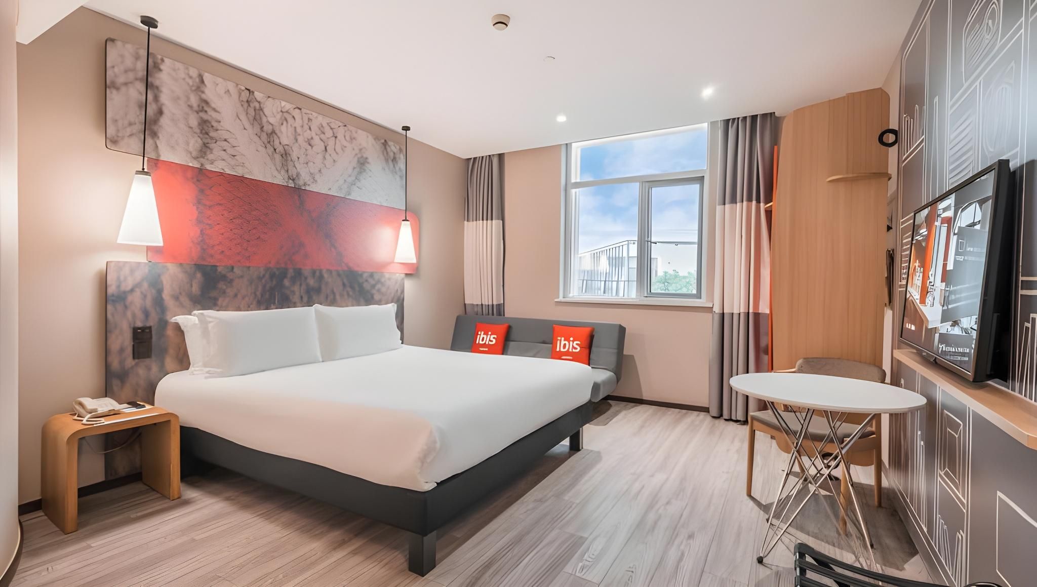 Superior Queen Room