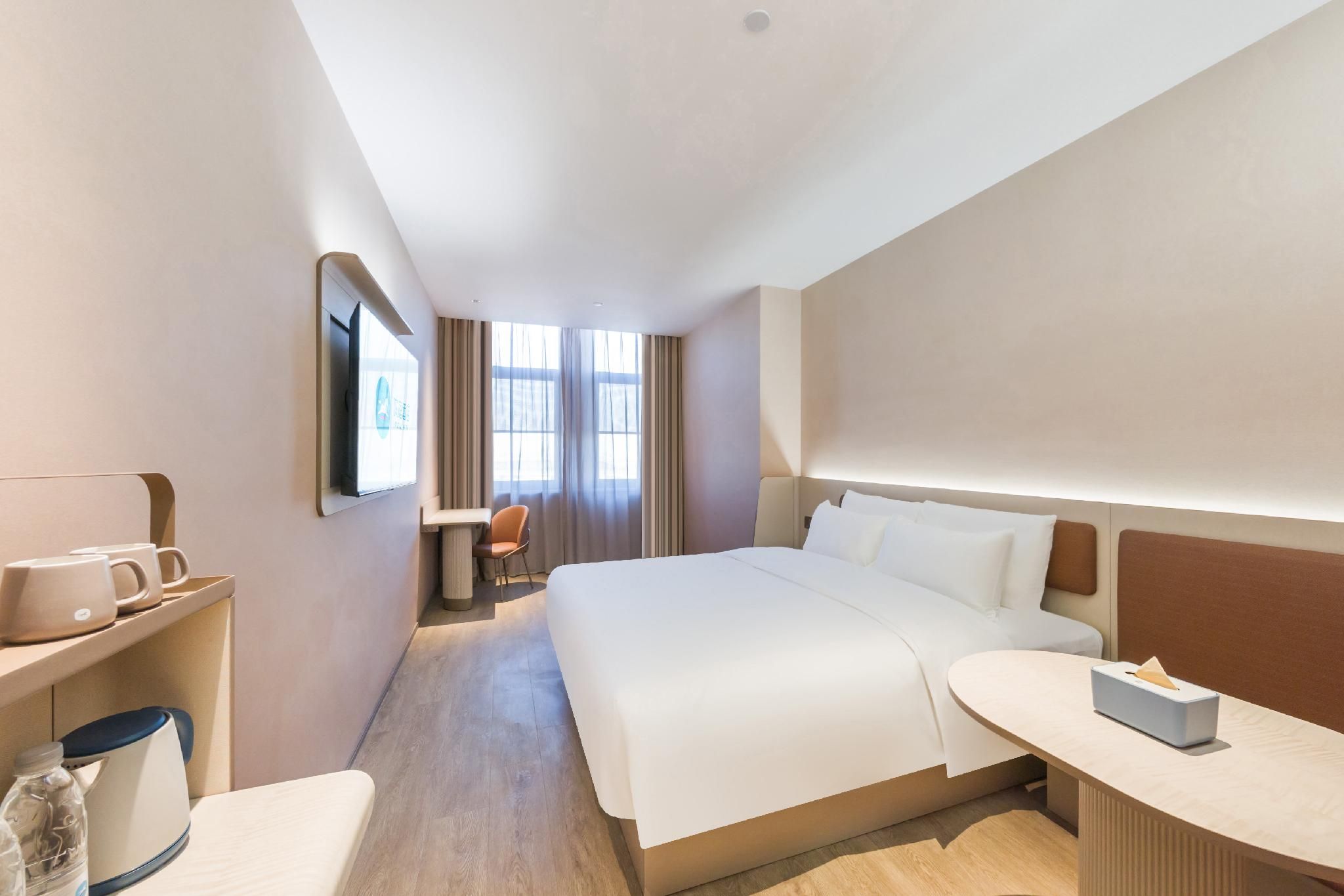 Huazhu - Superior BedRoom