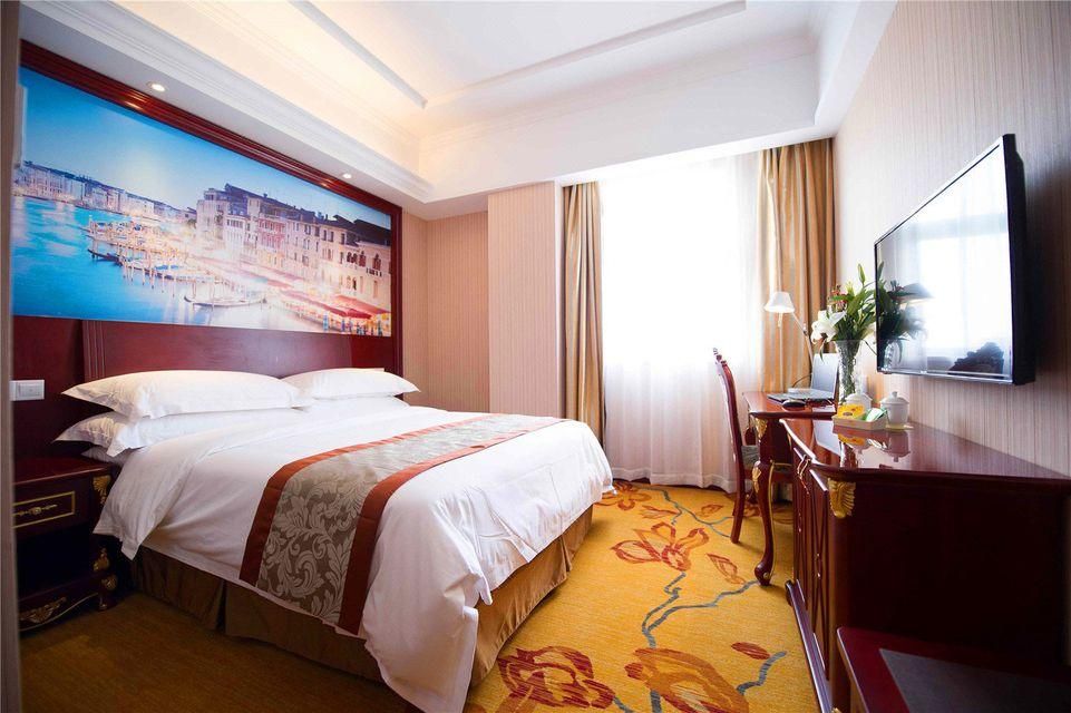 WH - Superior Bed Room