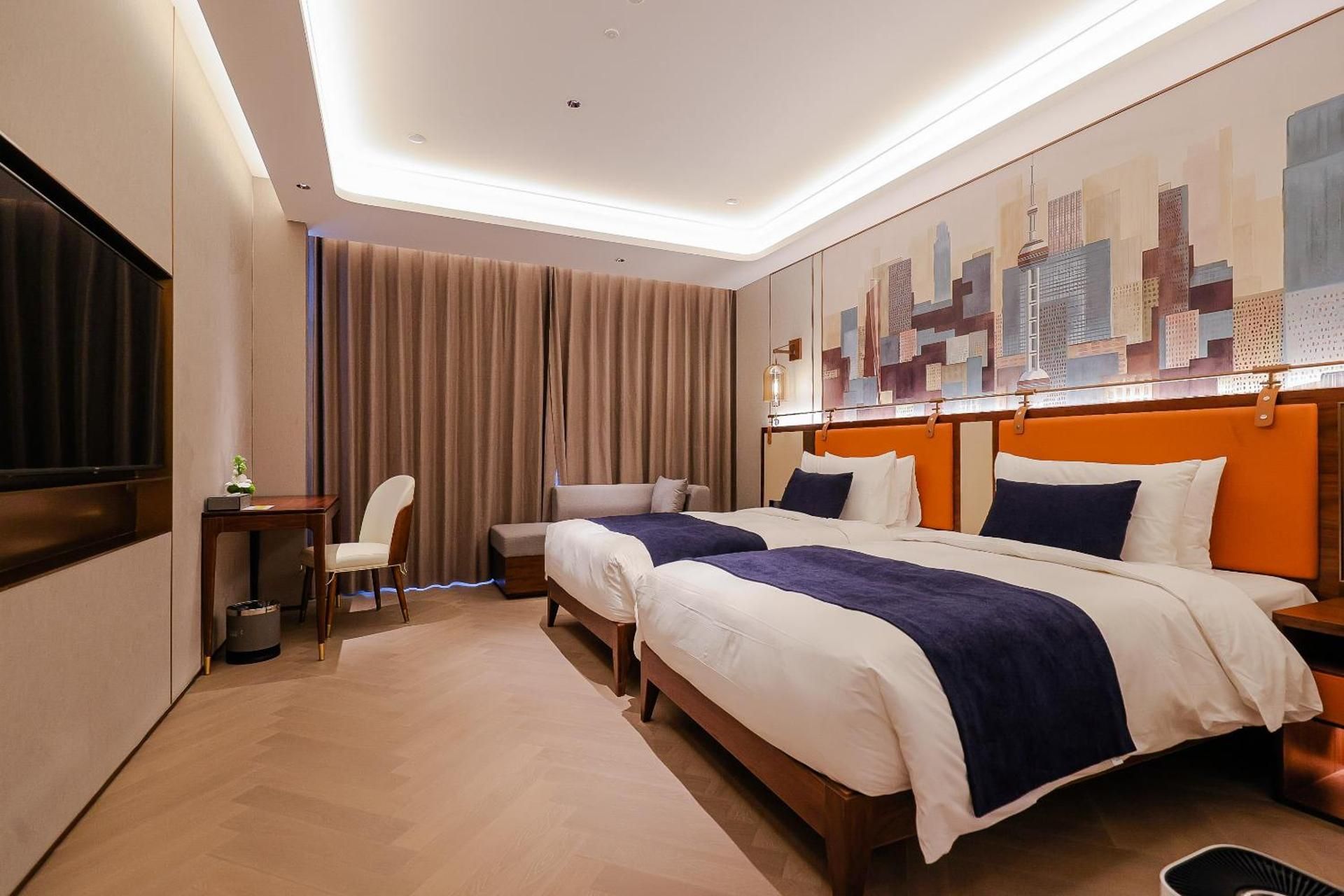 Twin Room