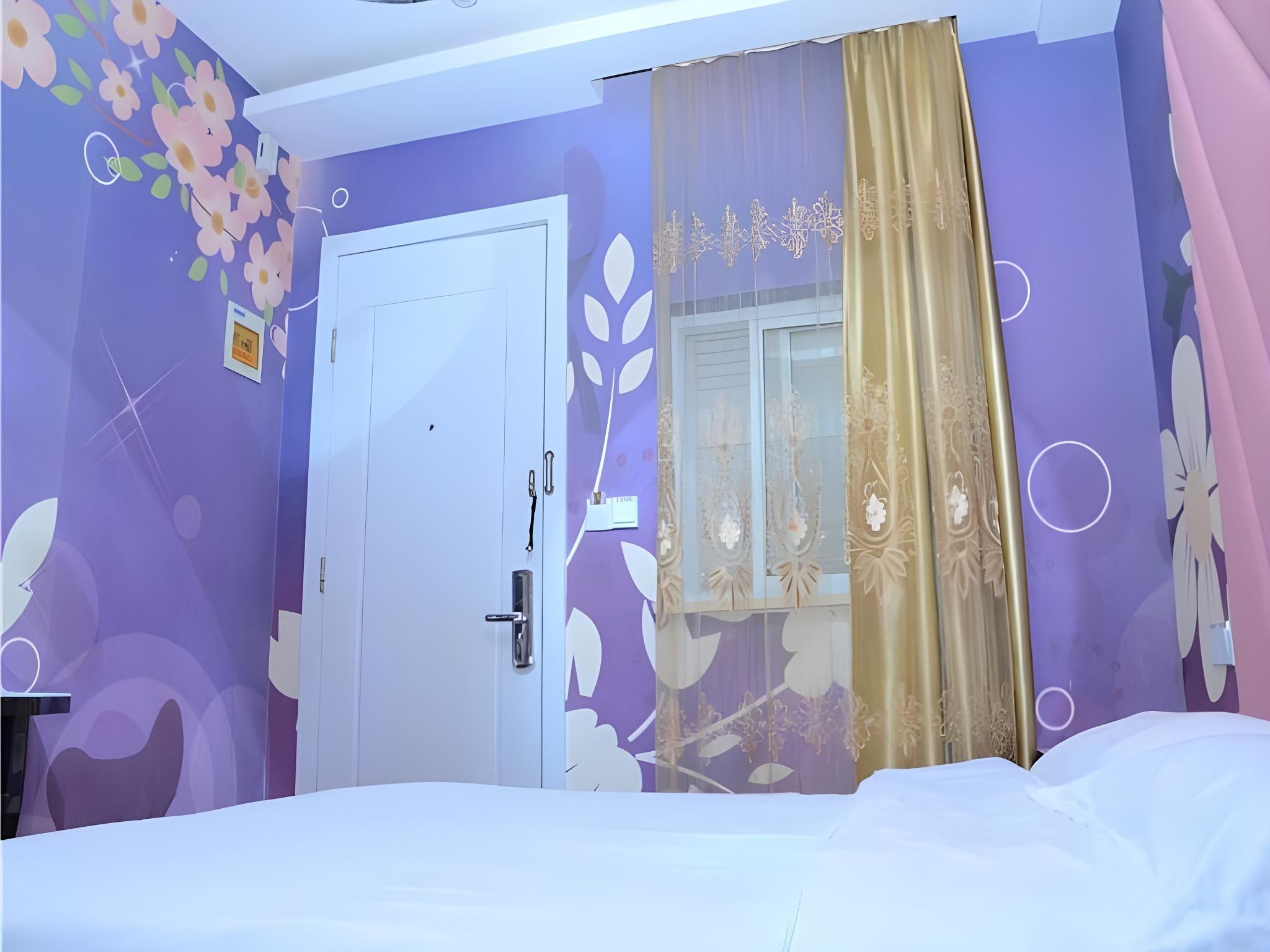 GTI - Feature Business 1 Bed Room