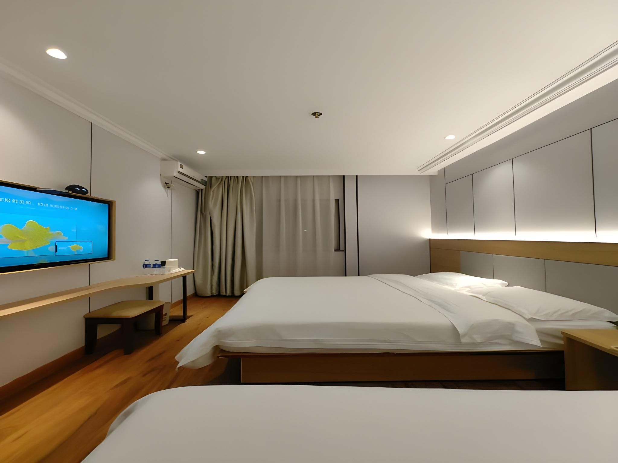 GTI - Intelligent Business Family Room