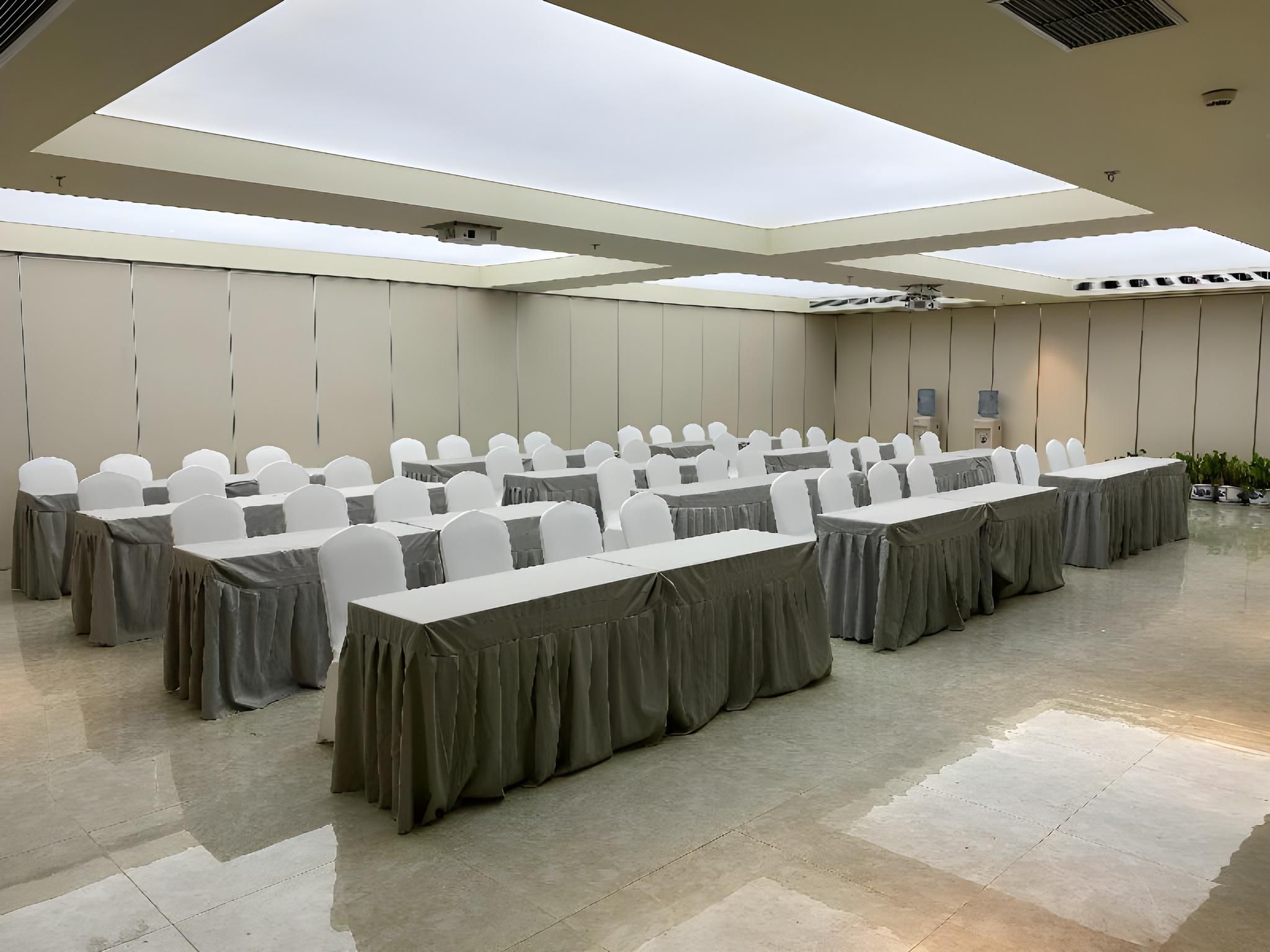 39e3edf7bacca907bb6ff9c1c44c7987