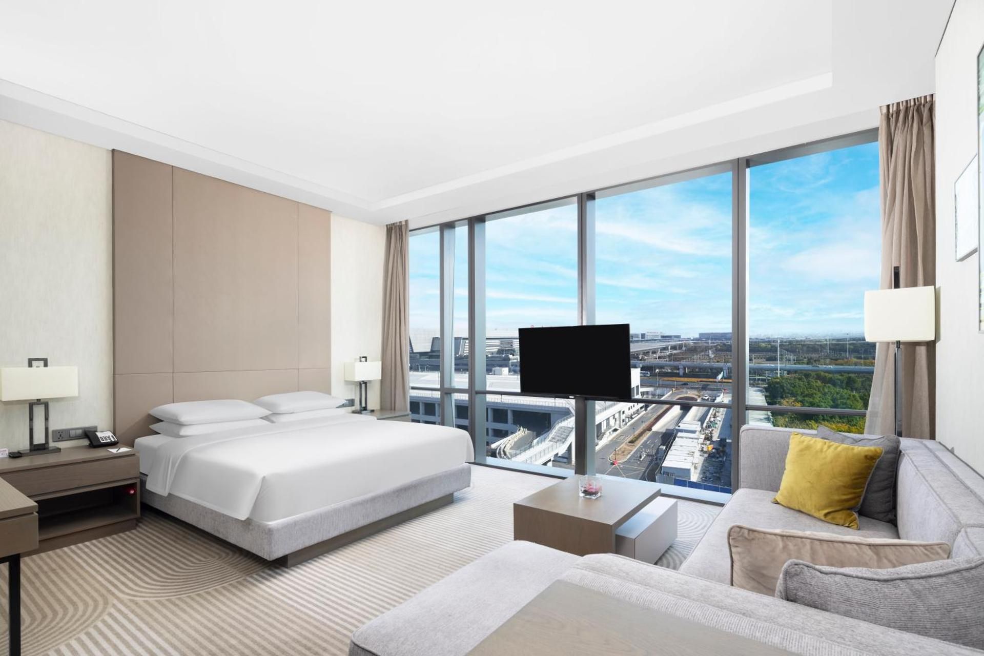 King Hongqiao View (with Kitchen)