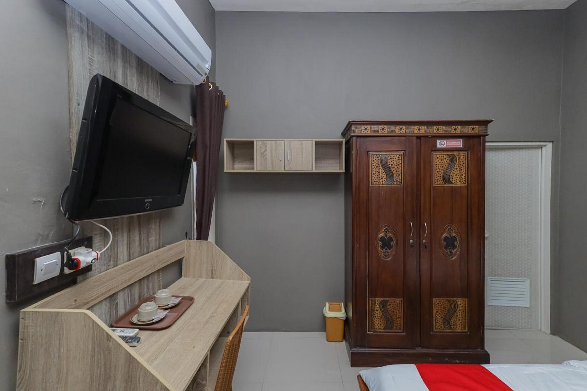 RedDoorz Room