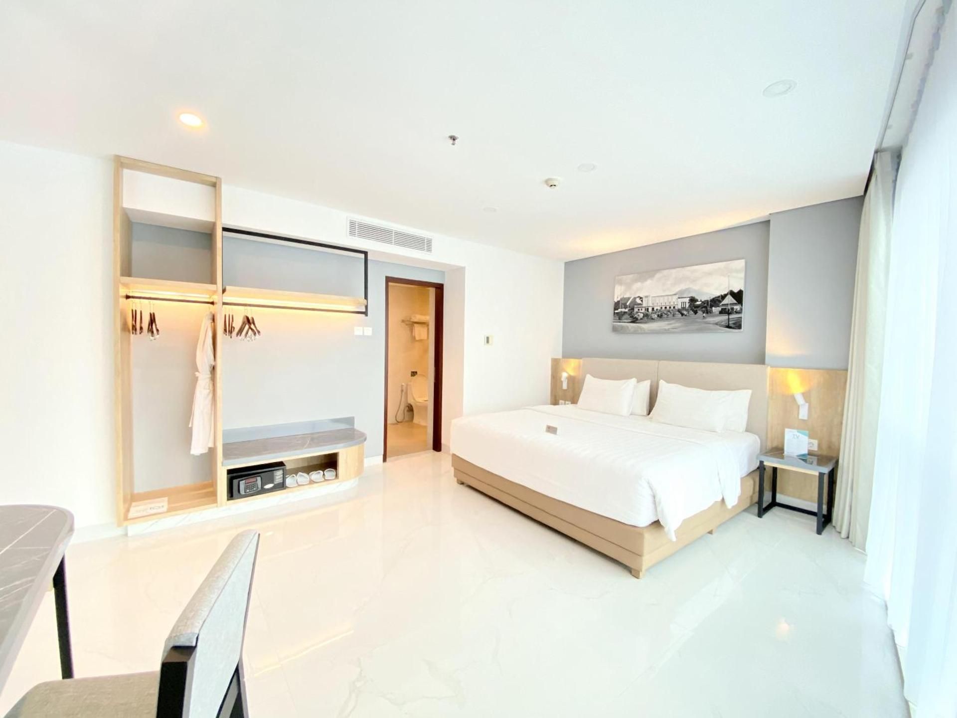 THE 1O1 Suite