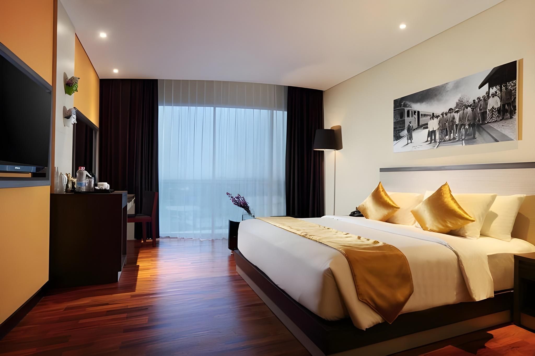 Deluxe King Room