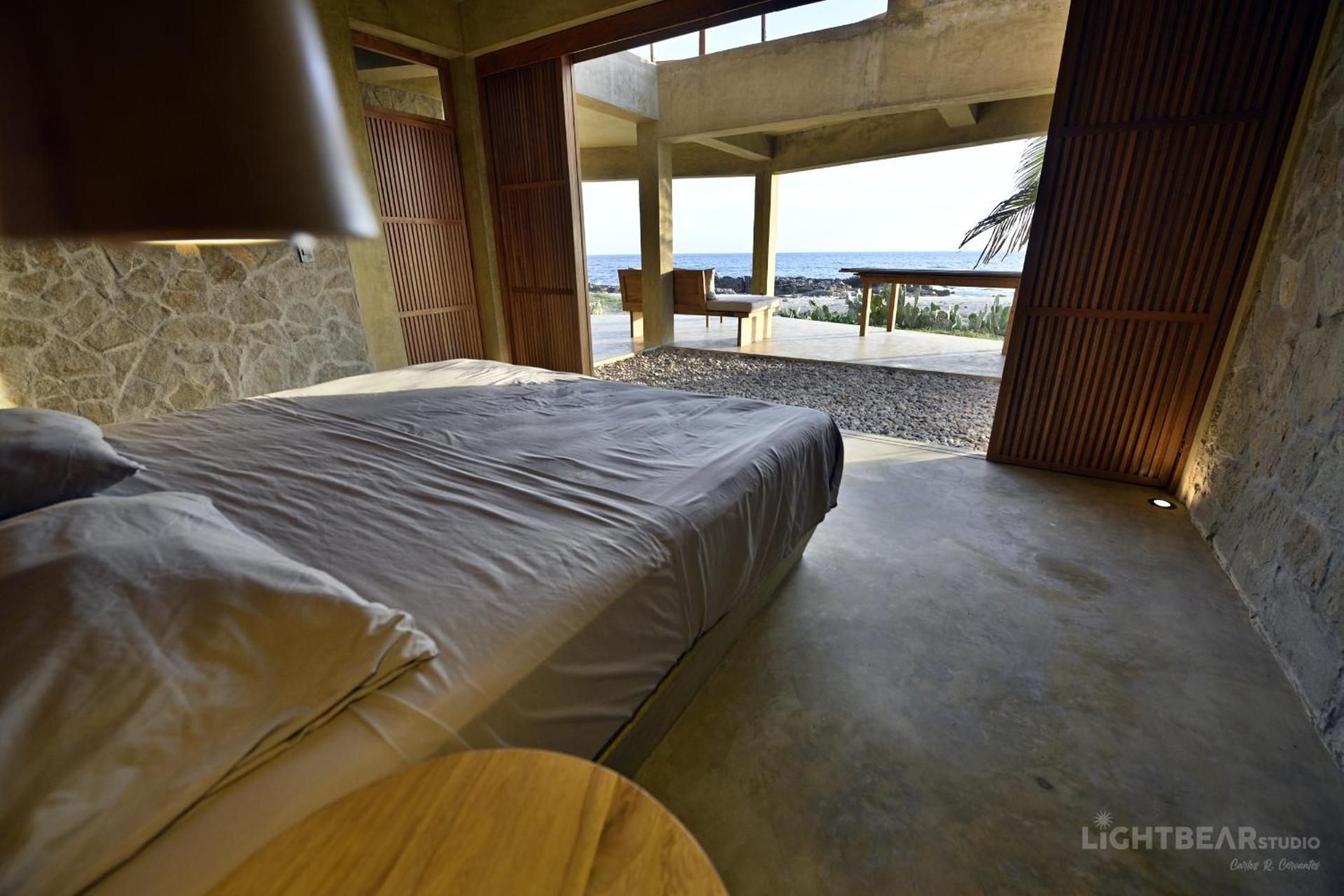 King Suite with Sea View