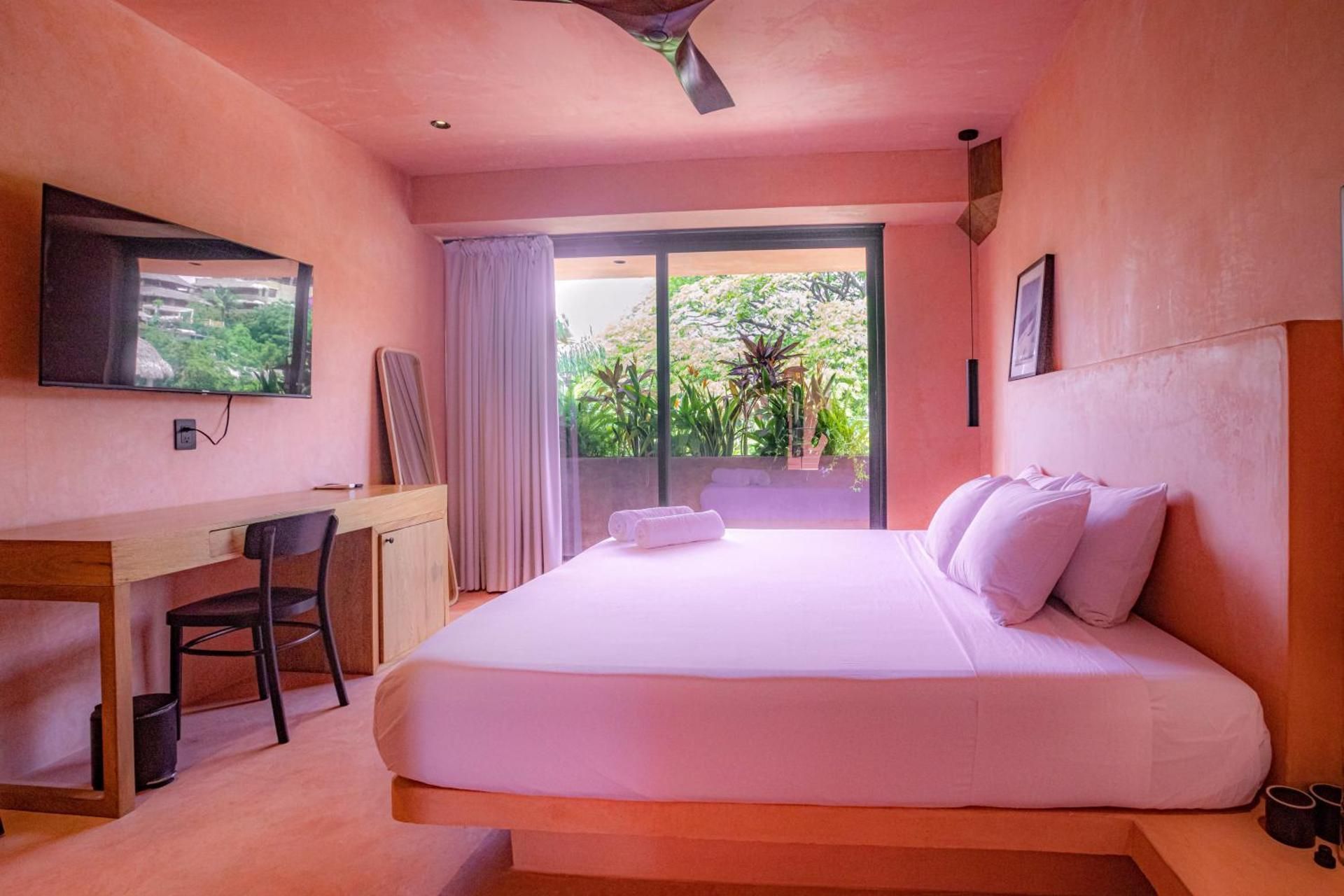 Superior Double or Twin Room with Terrace