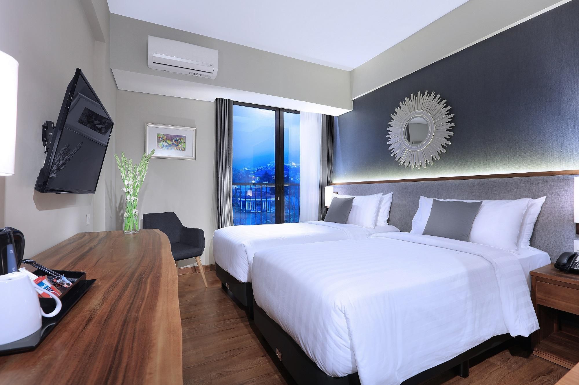 Aston Inn Batu Superior Room 2