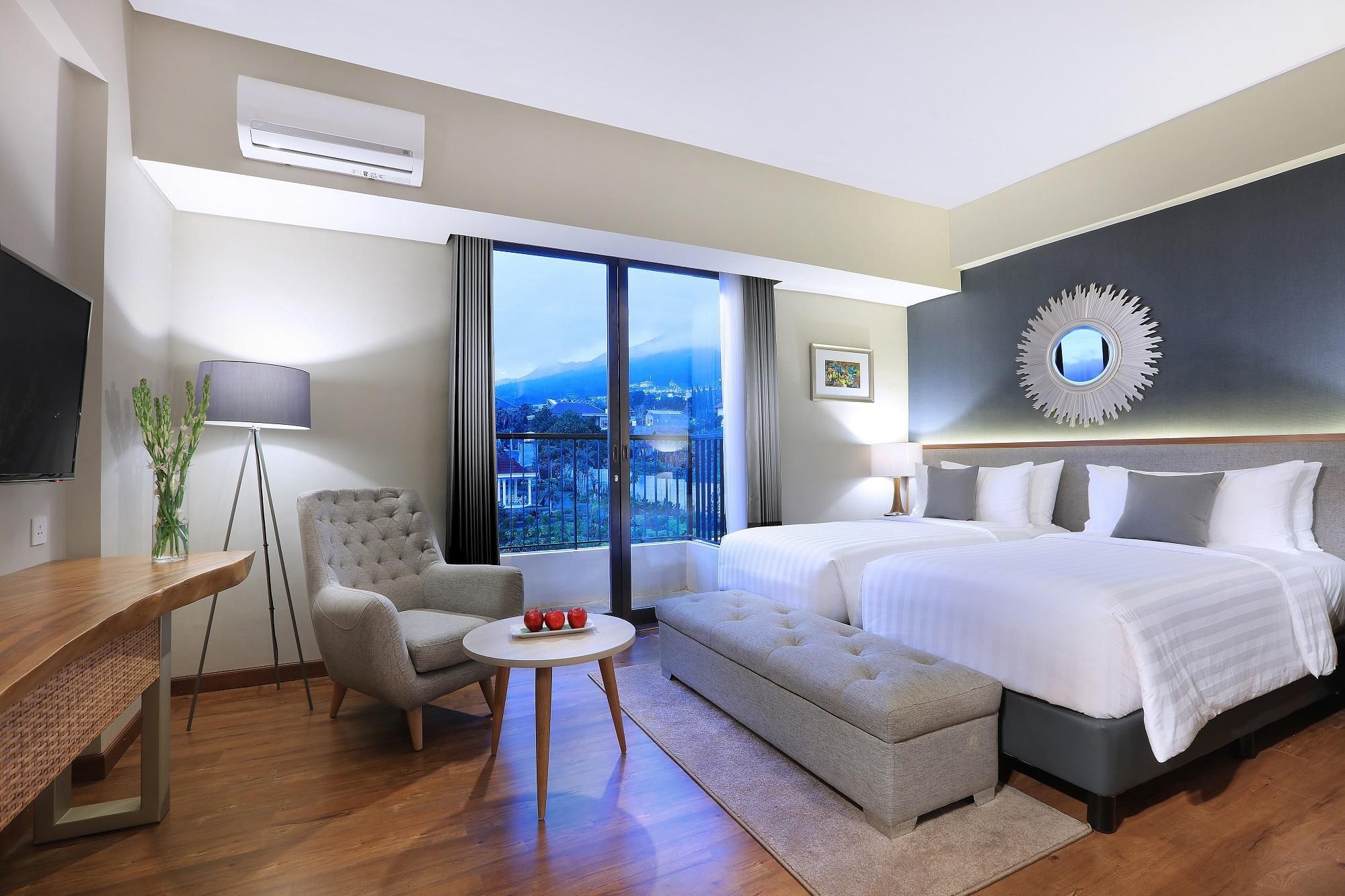 Aston Inn Batu Deluxe Room