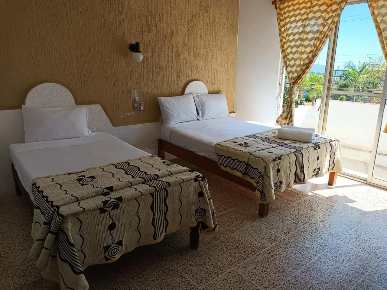 Twin Room with Sea View