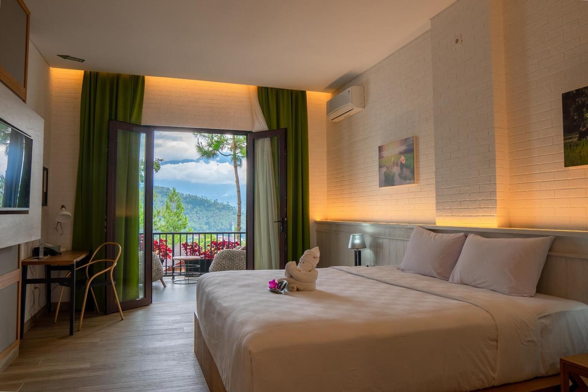 Deluxe Premier Room