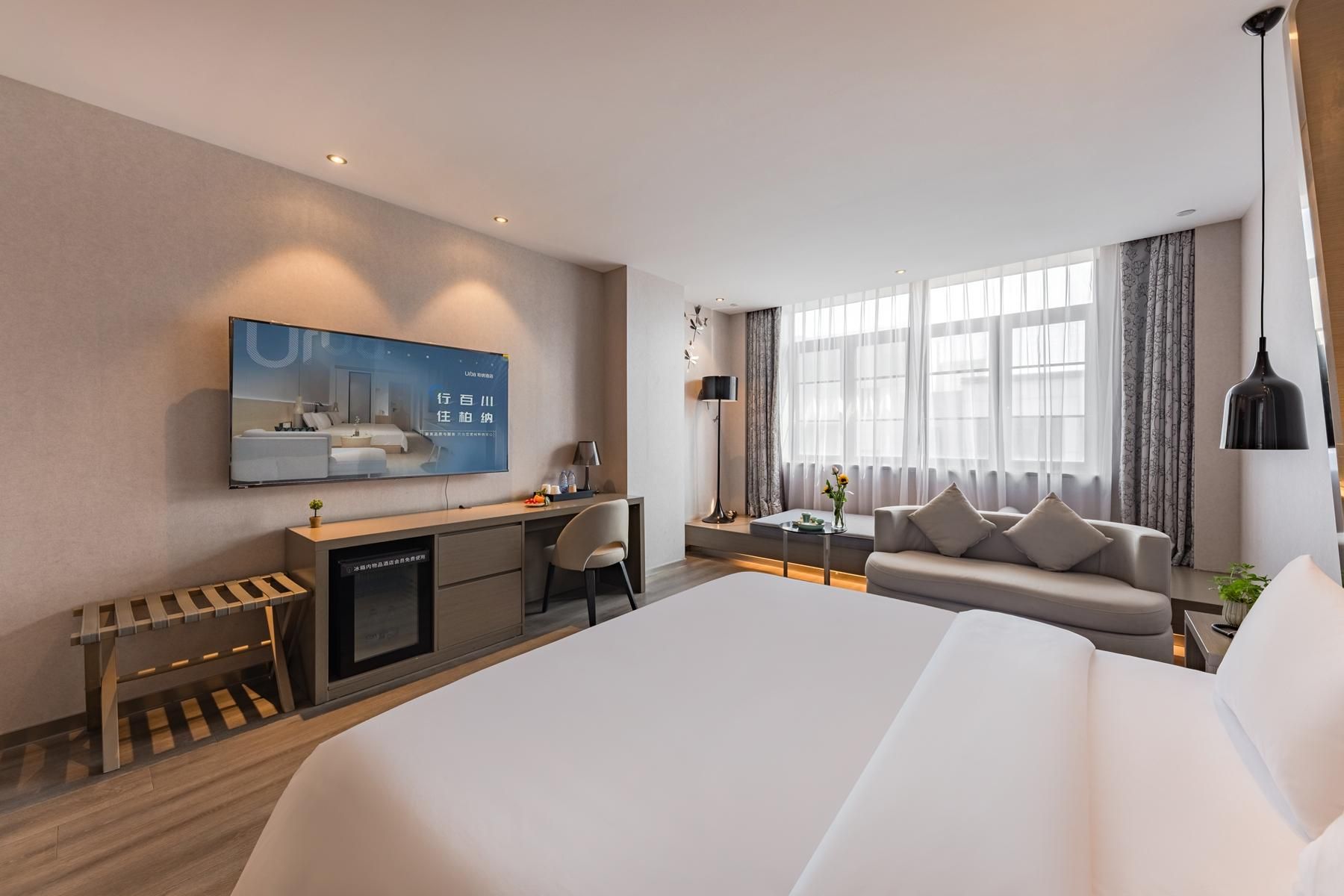 Tatami Queen Room