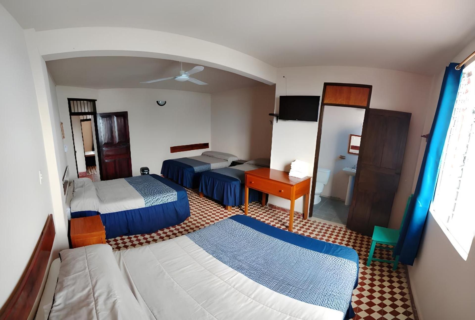 Quadruple Room with Private Bathroom