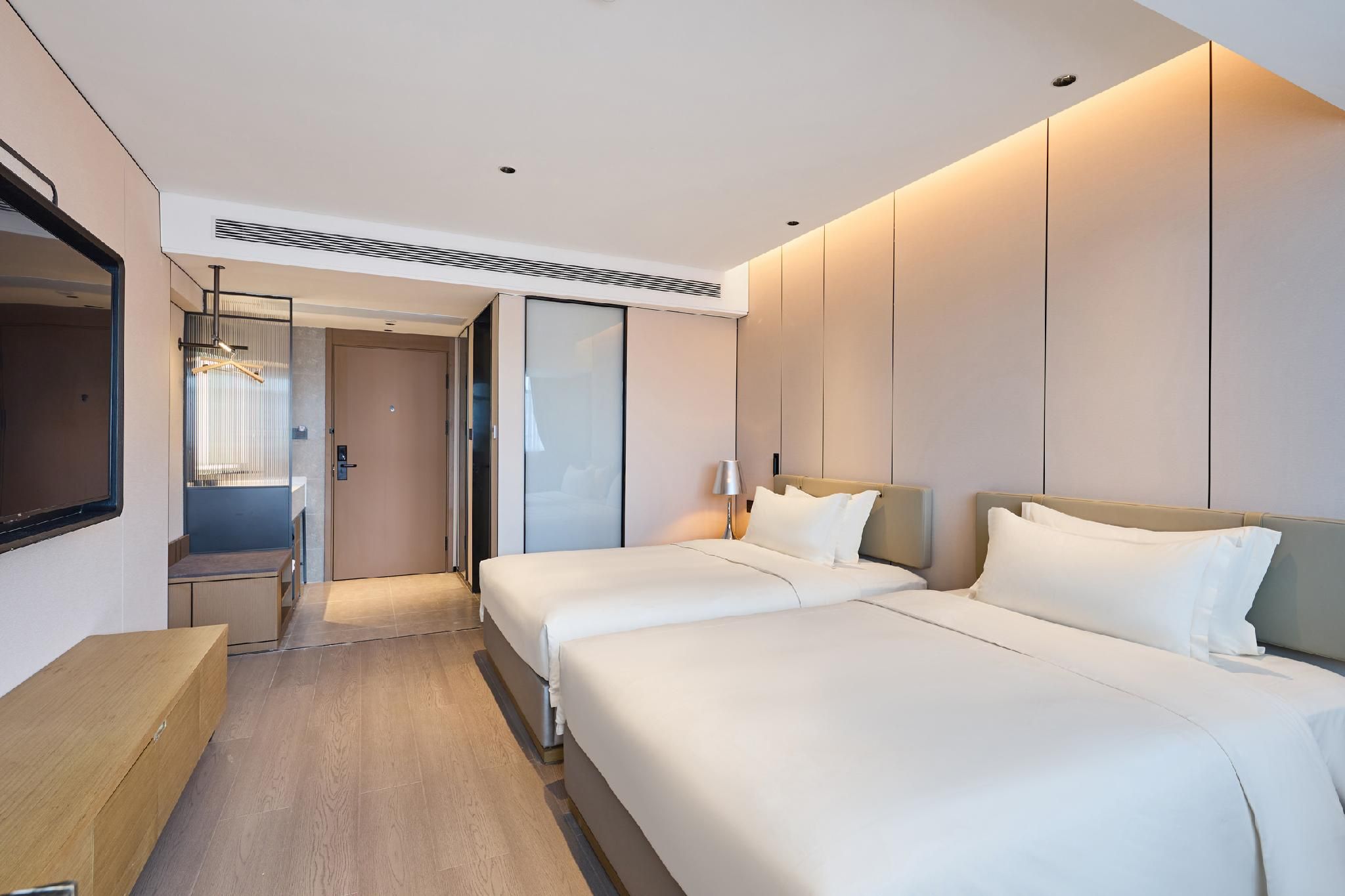 Zero Pressure Twin Room