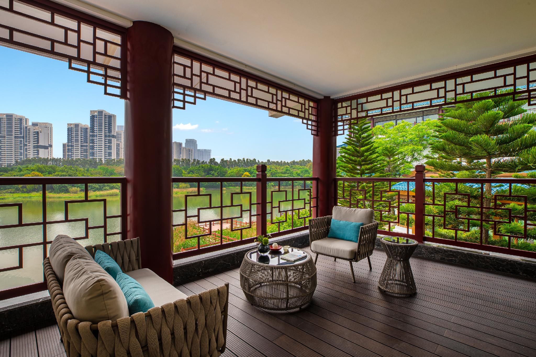 Guest room, 1 King, Lake view