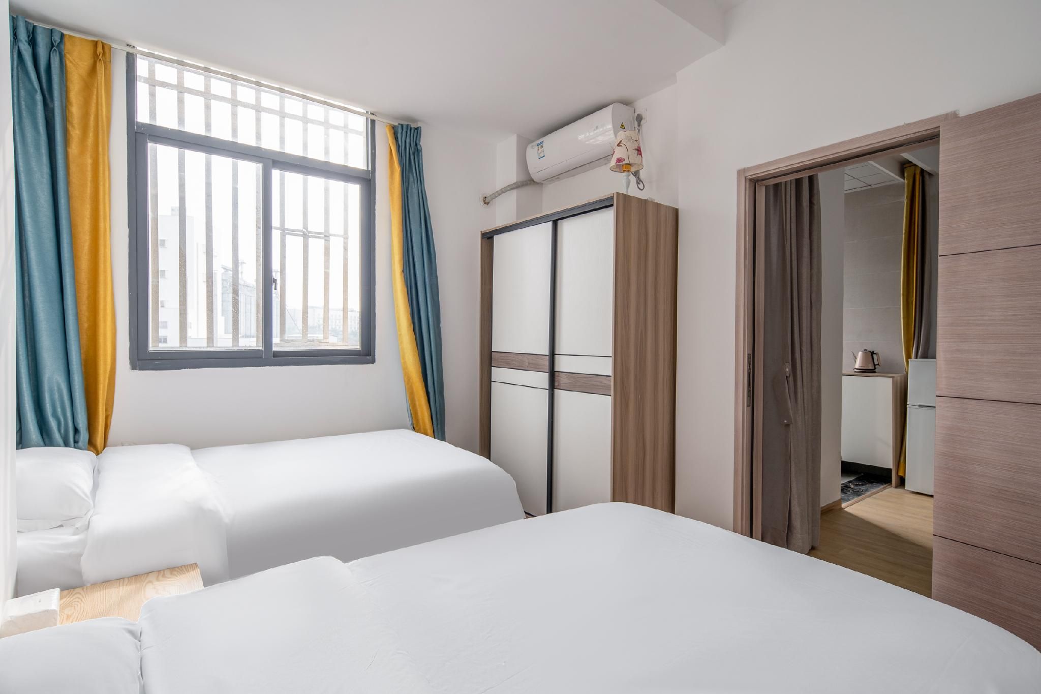 Triple Room - 3 Single Beds