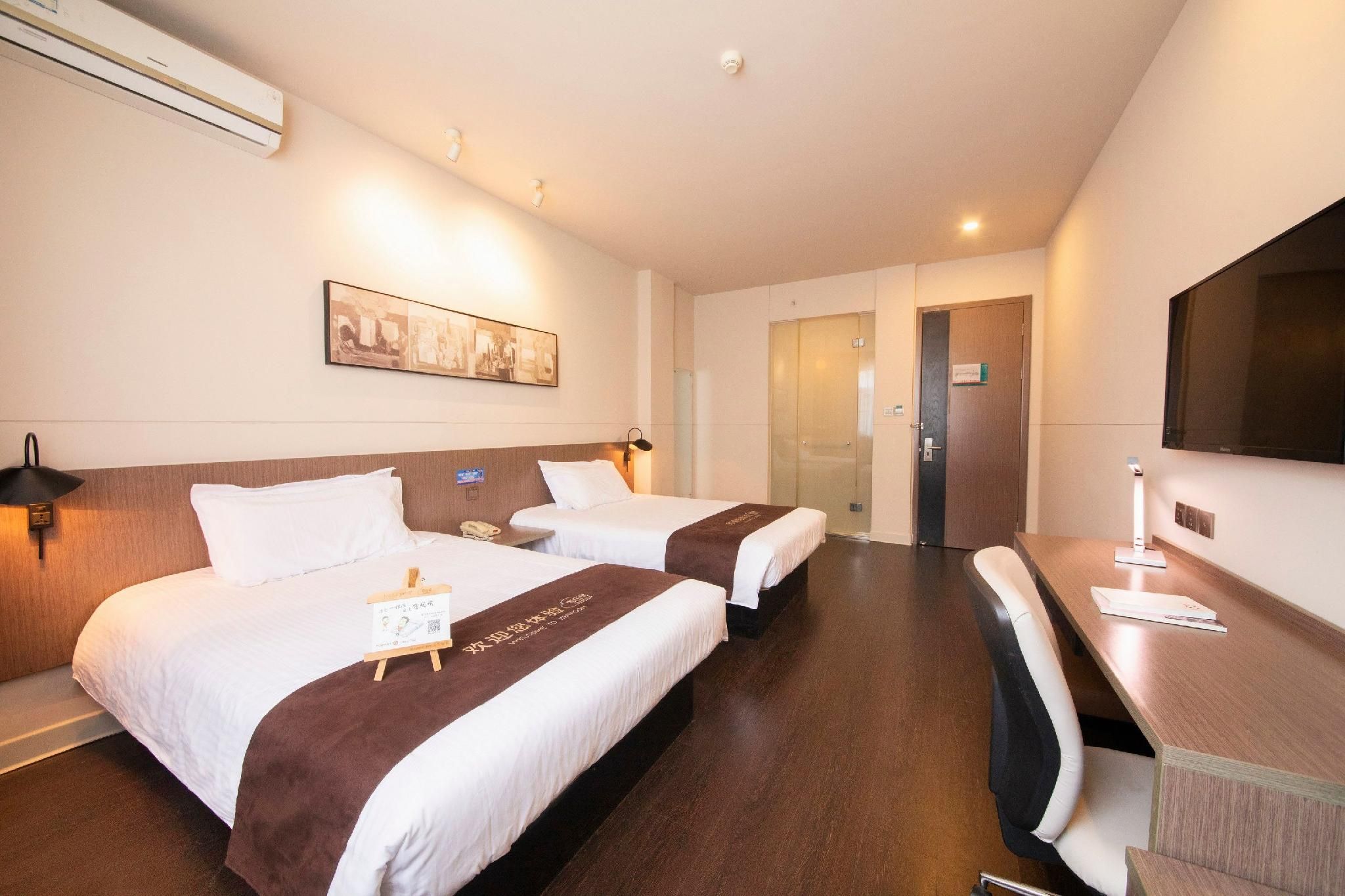 WH - Standard Room