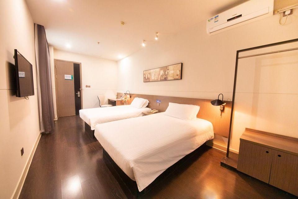 Twin Bed Standard Room