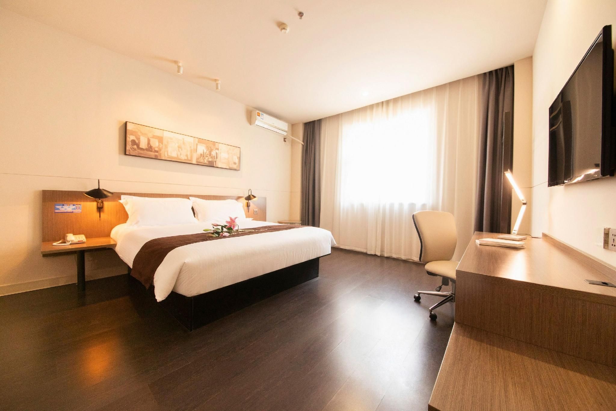 WH - Speical Offer Guest Room