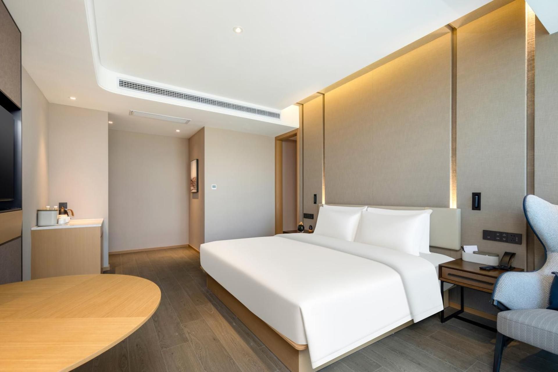 Jimu Double Room with Bathtub