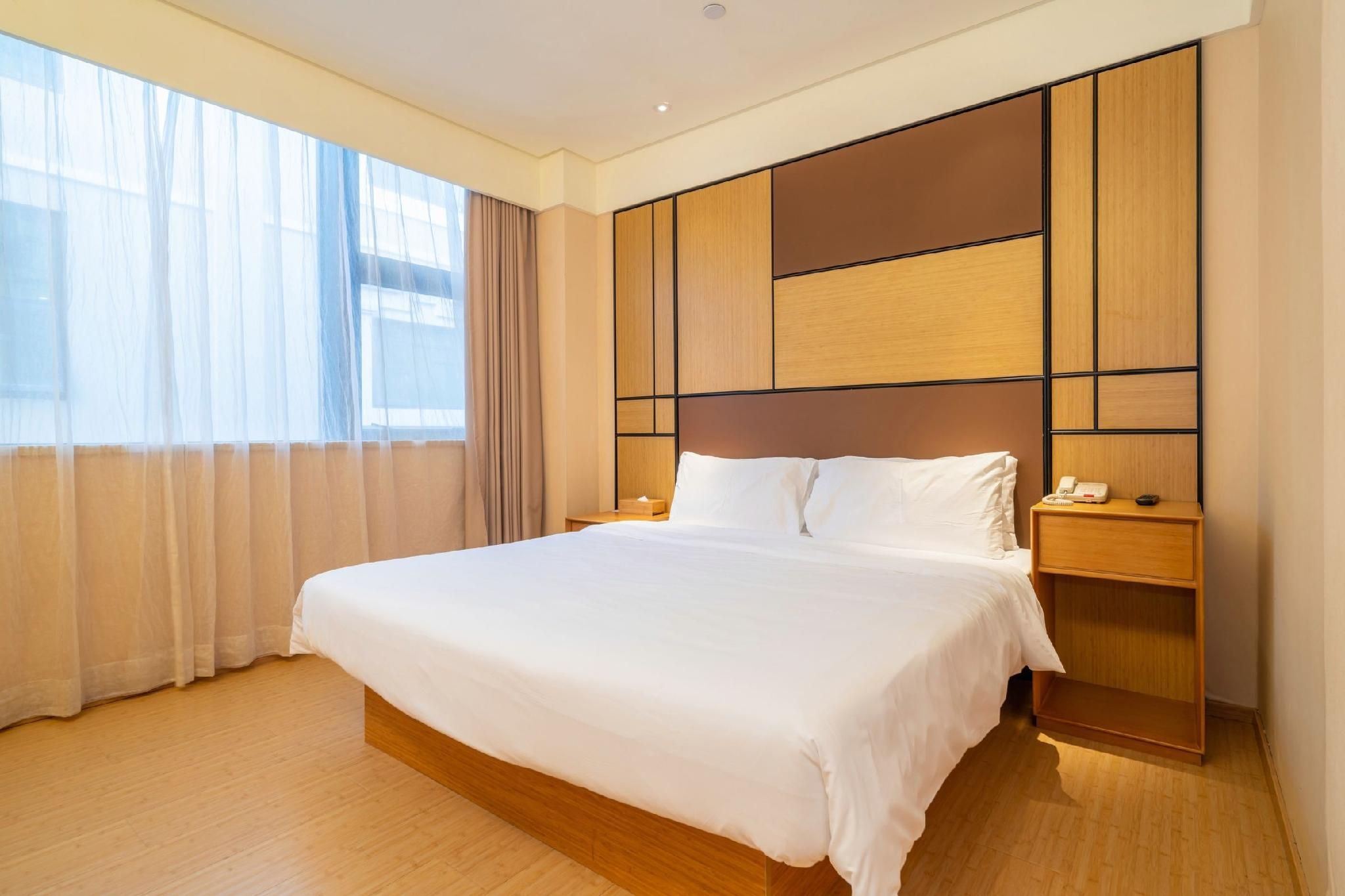 JI Hotel Xiamen Zhongshan Road Pedestrian Street Superior Double Room