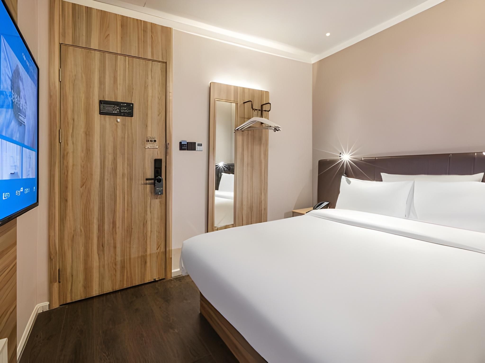 Huazhu - Bed Room A