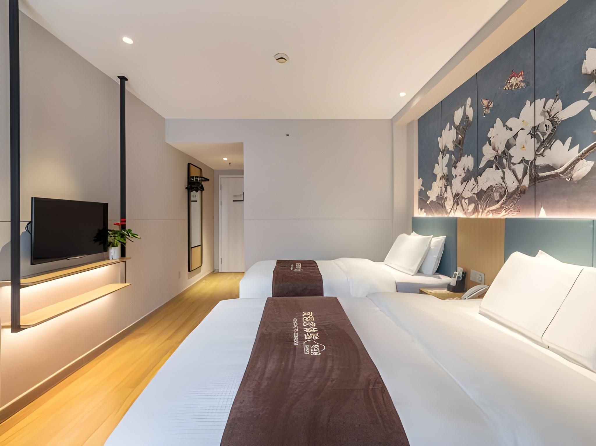 WH -Shuya Family Room