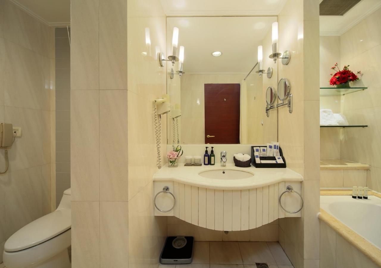 Qin Yuan Deluxe City View Twin Room (5 building A area)