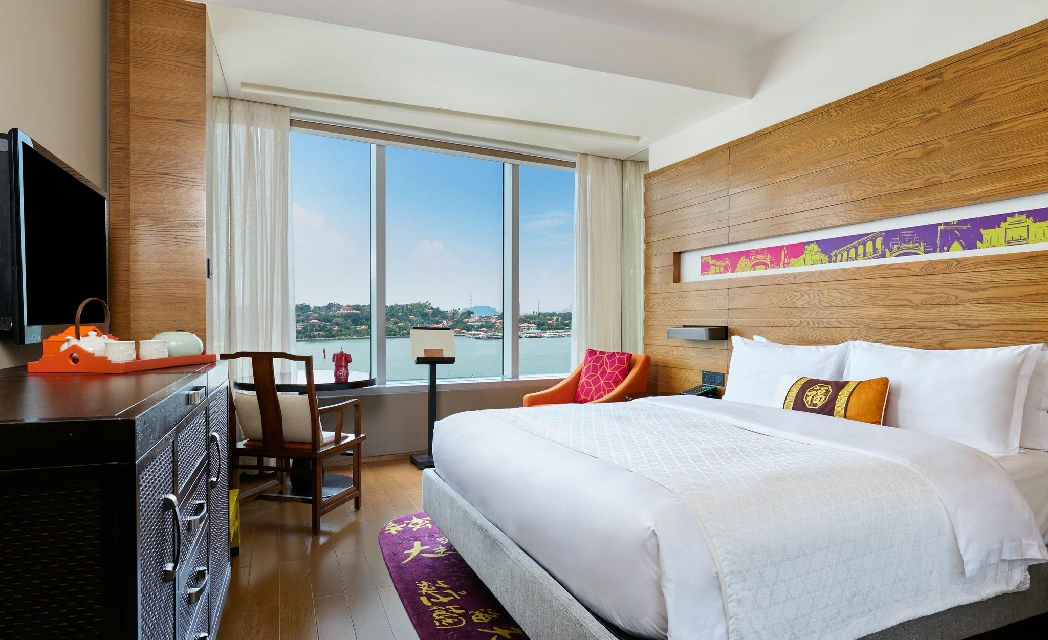 Indigo Harbour View Room