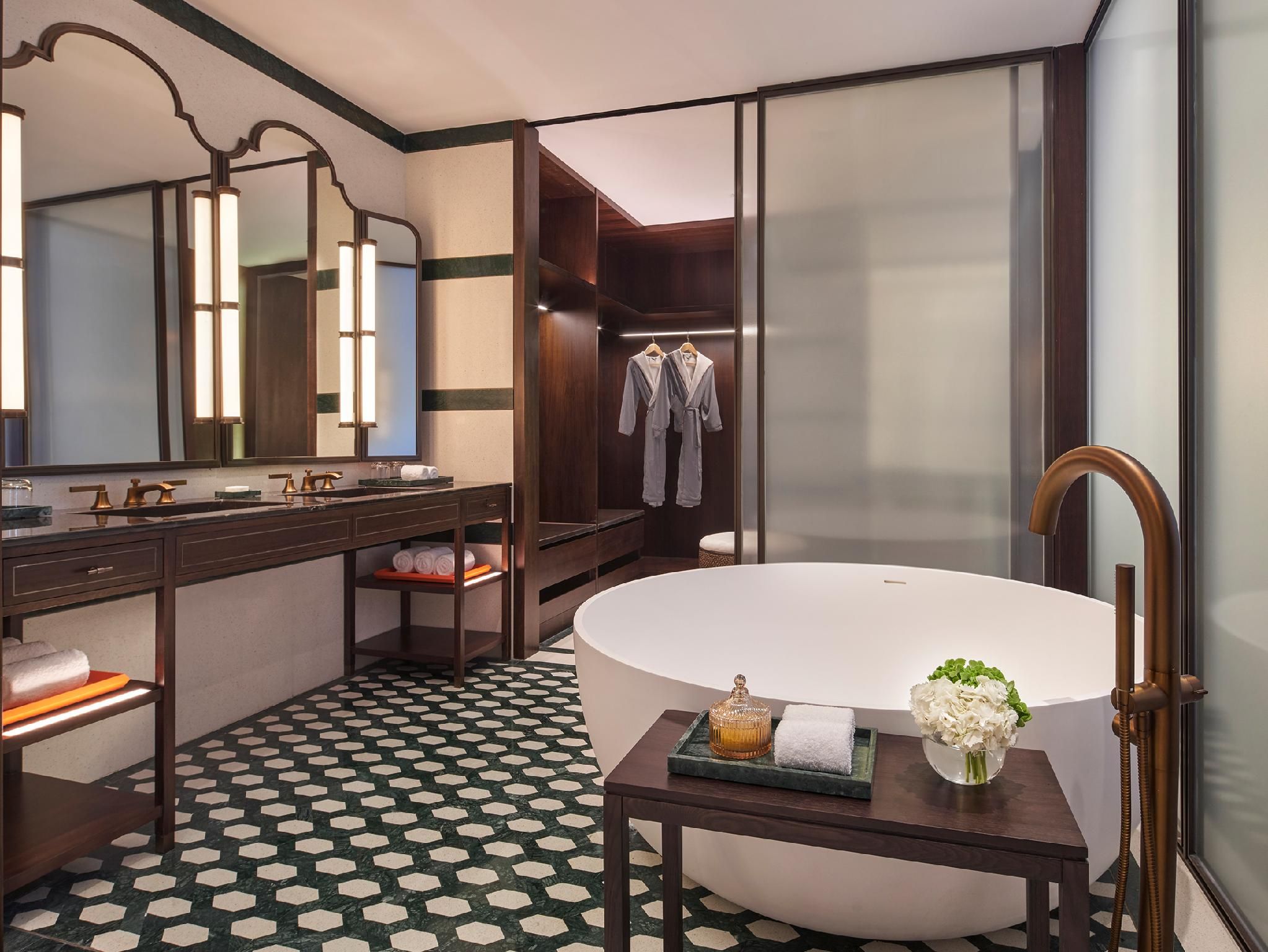 Executive Suite