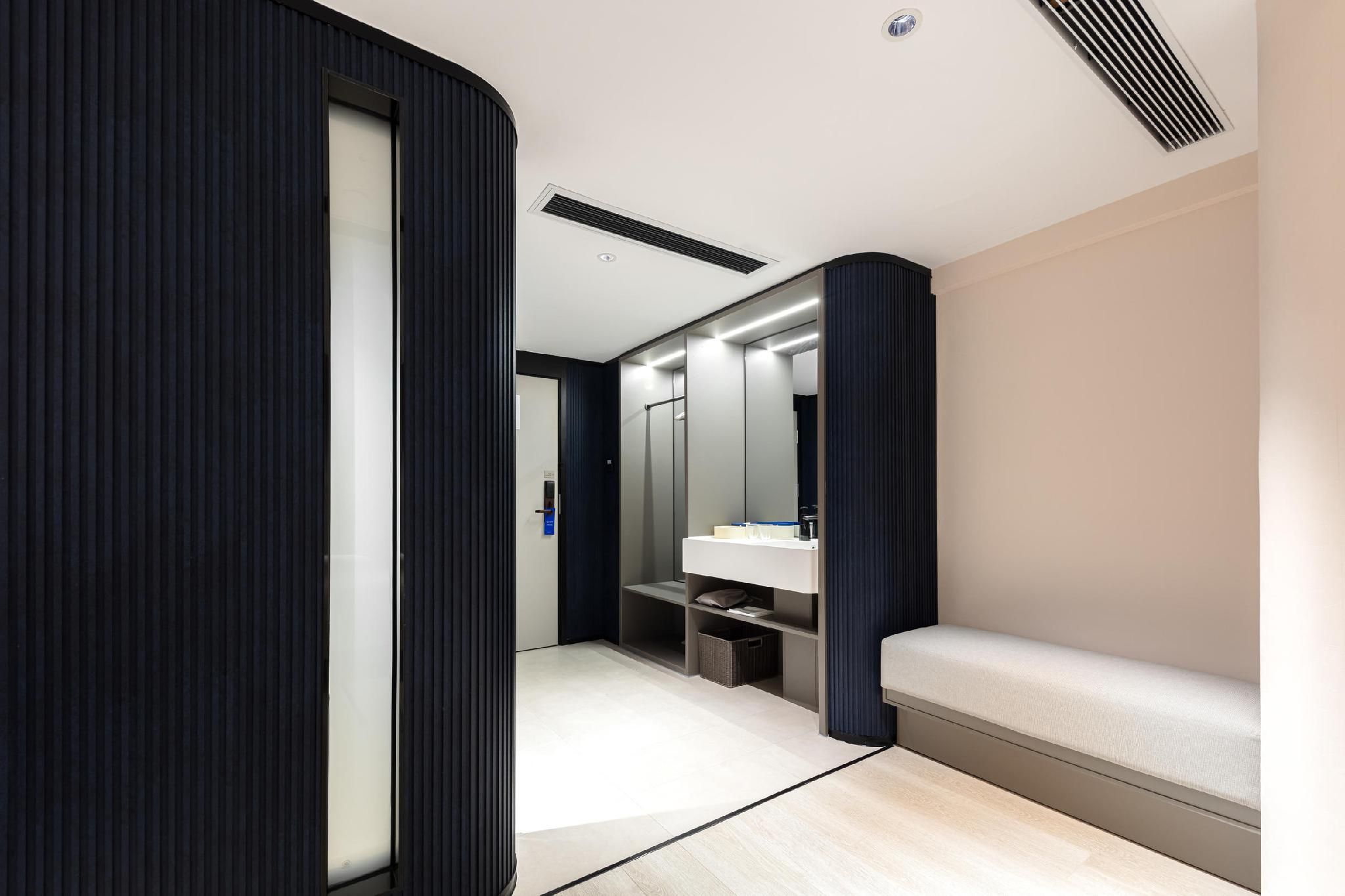 Atour - Select 1 Bed Room