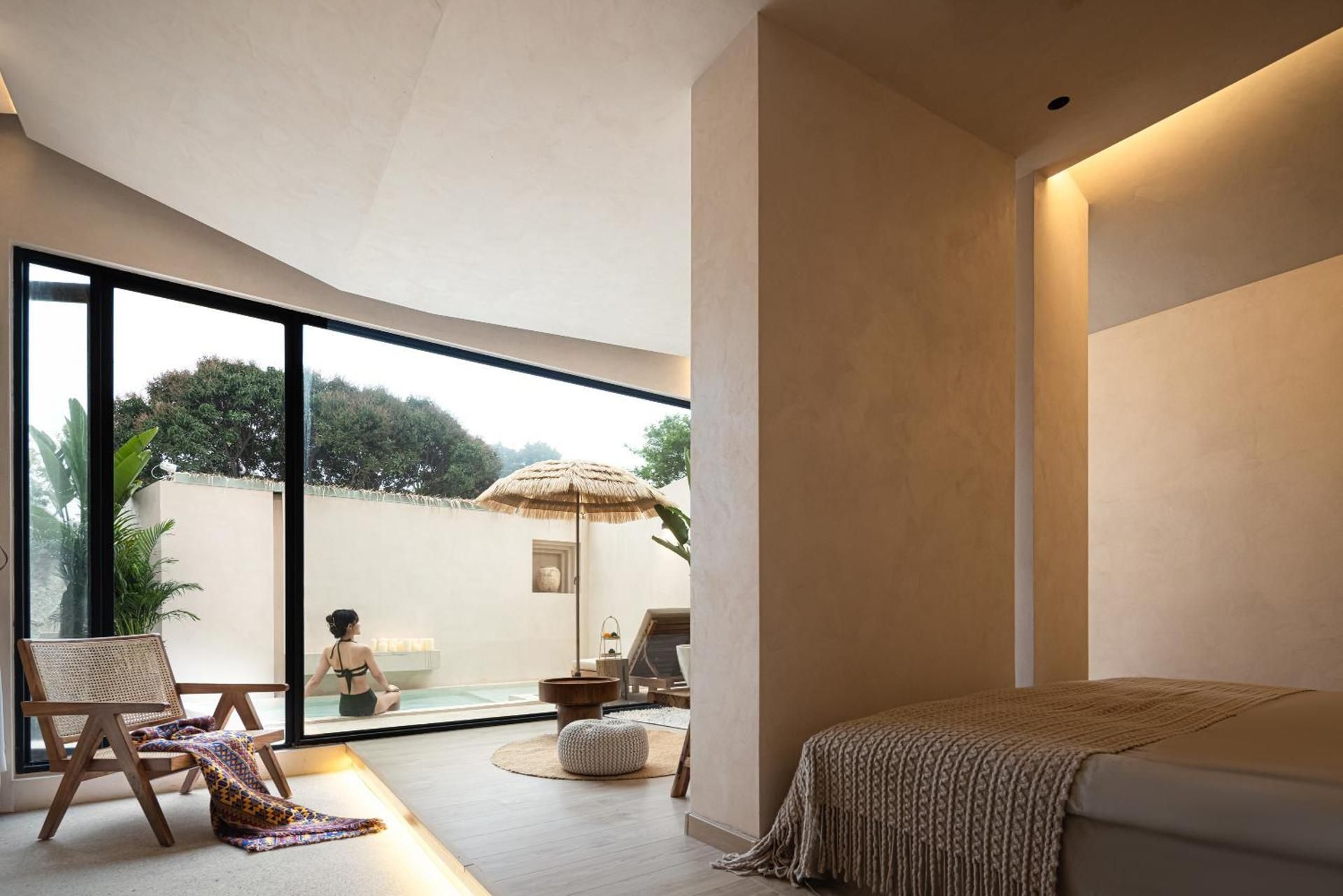 Garden Pool Suite
