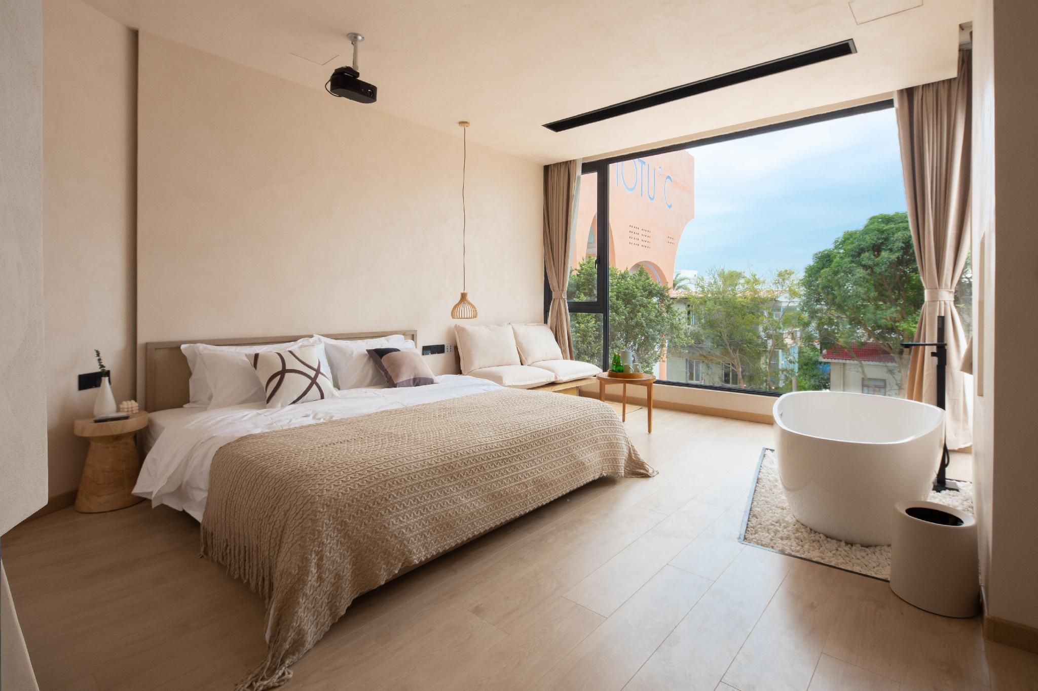 Superior Balcony