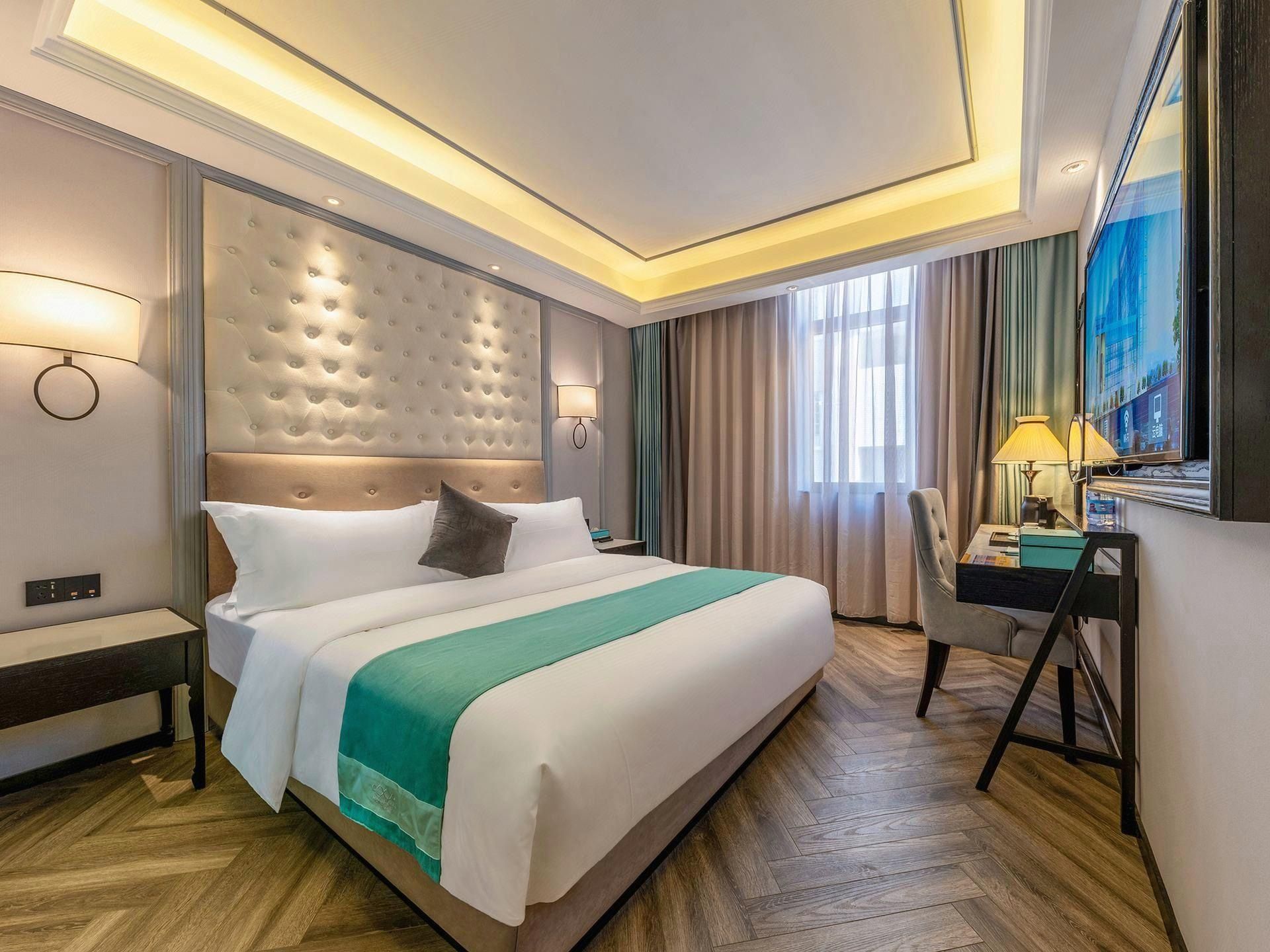 Xana - Superior Bed Room